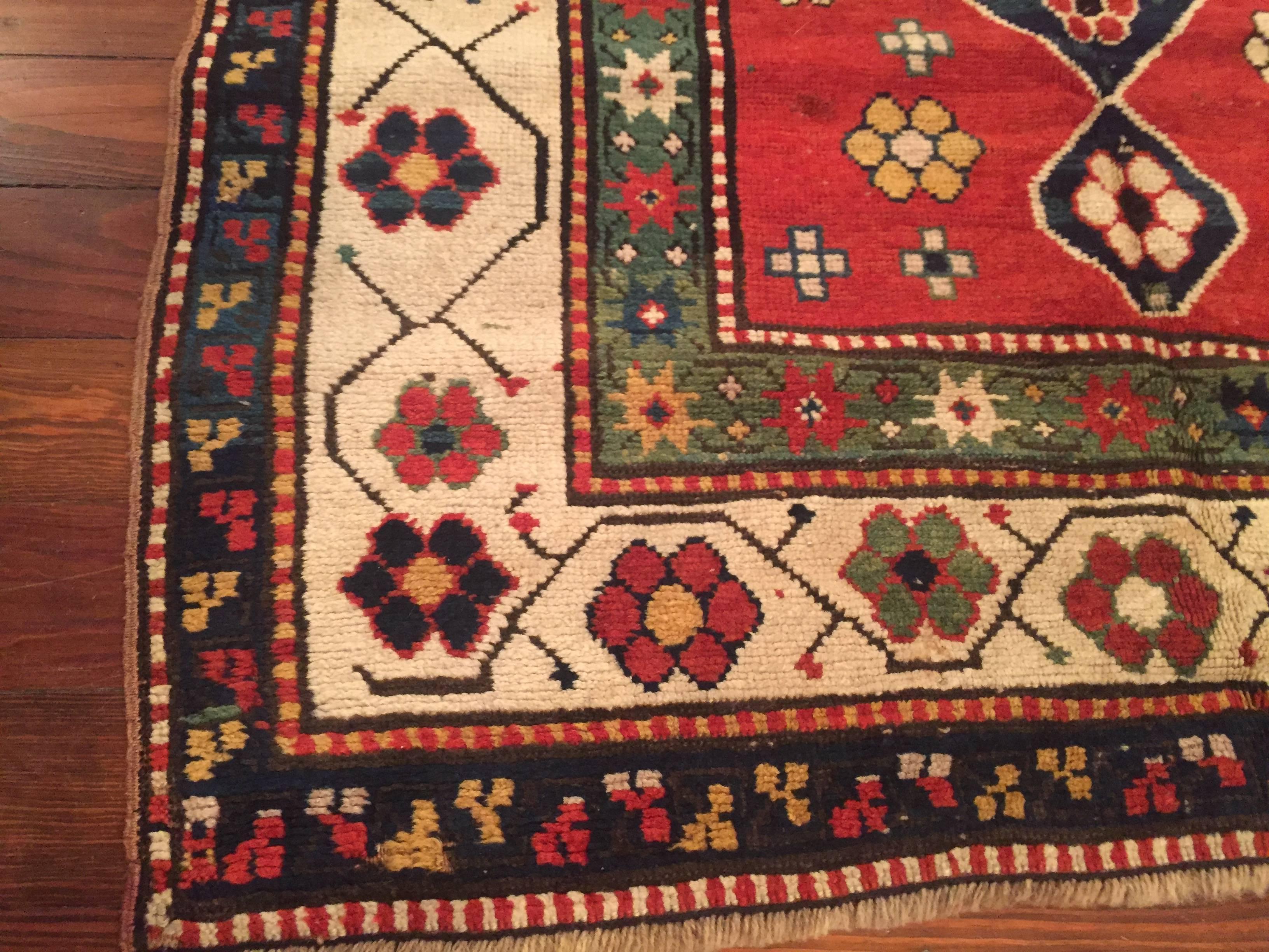 Late 19th Century Antique Caucasian Kazak Rug In Good Condition For Sale In Louisville, KY