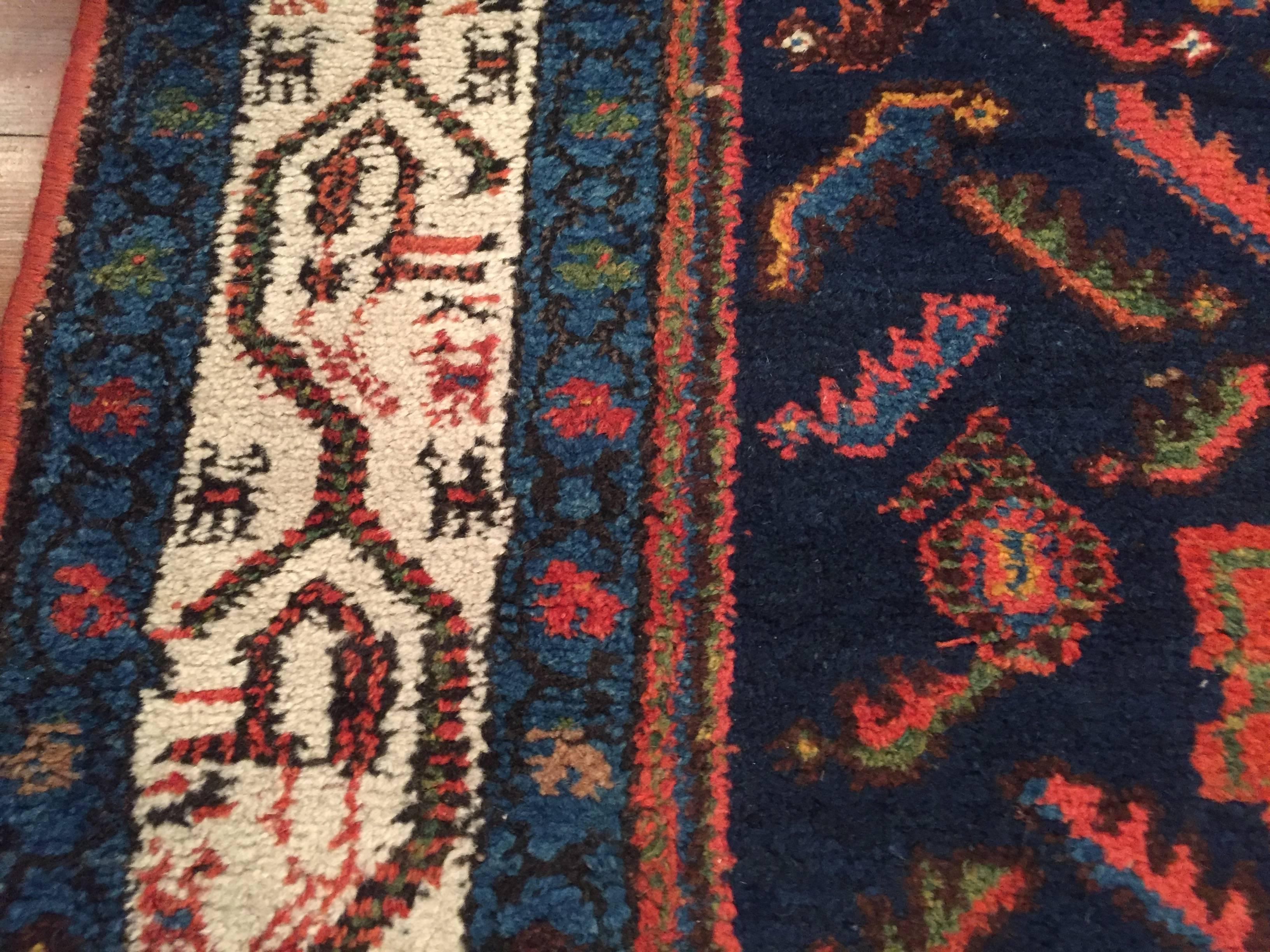 Mid-20th Century Antique Persian Hamadan Rug In Good Condition For Sale In Louisville, KY