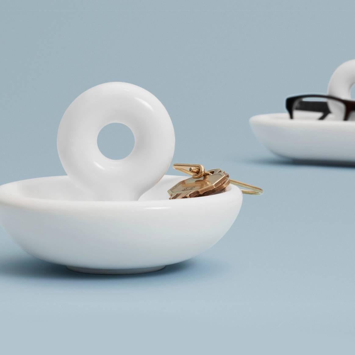 Little O Catchall / Bowl in Contemporary 3D Printed Gloss White Porcelain For Sale 1