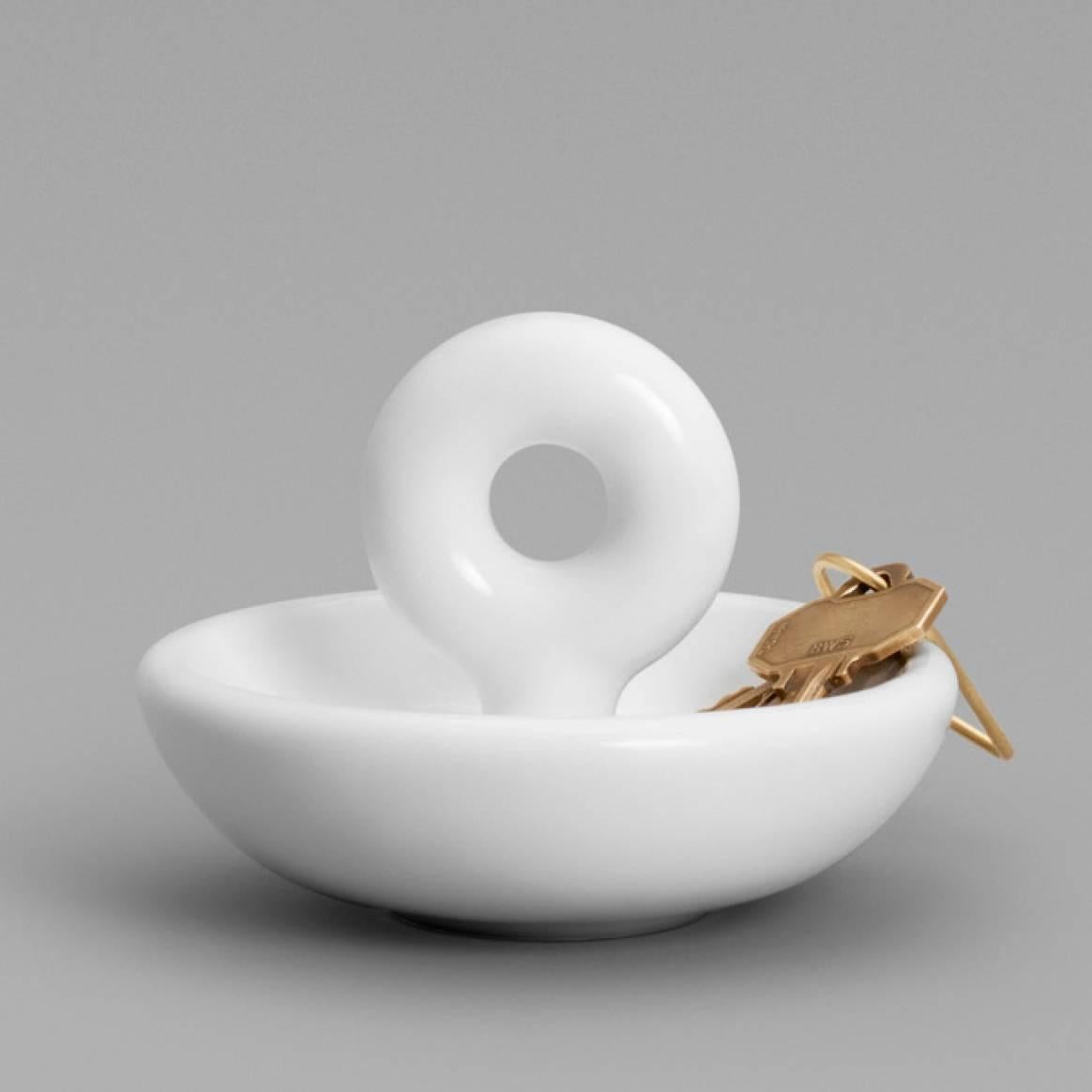 Modern Little O Catchall / Bowl in Contemporary 3D Printed Gloss White Porcelain For Sale