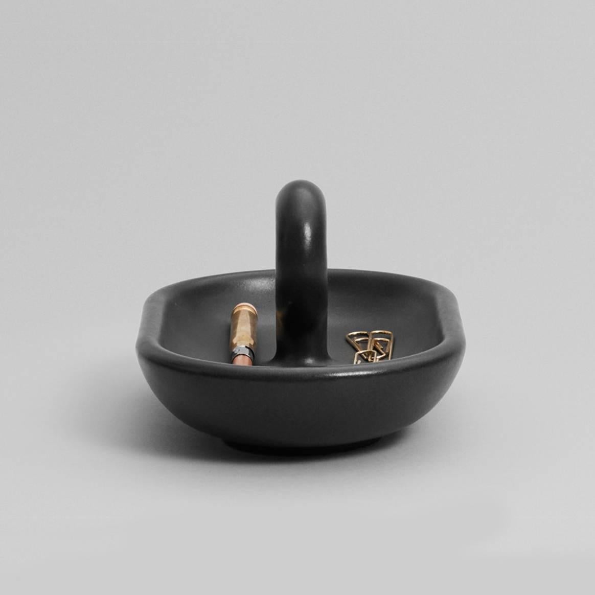 American Big O Catchall / Bowl in Contemporary 3D Printed Matte Black Porcelain For Sale