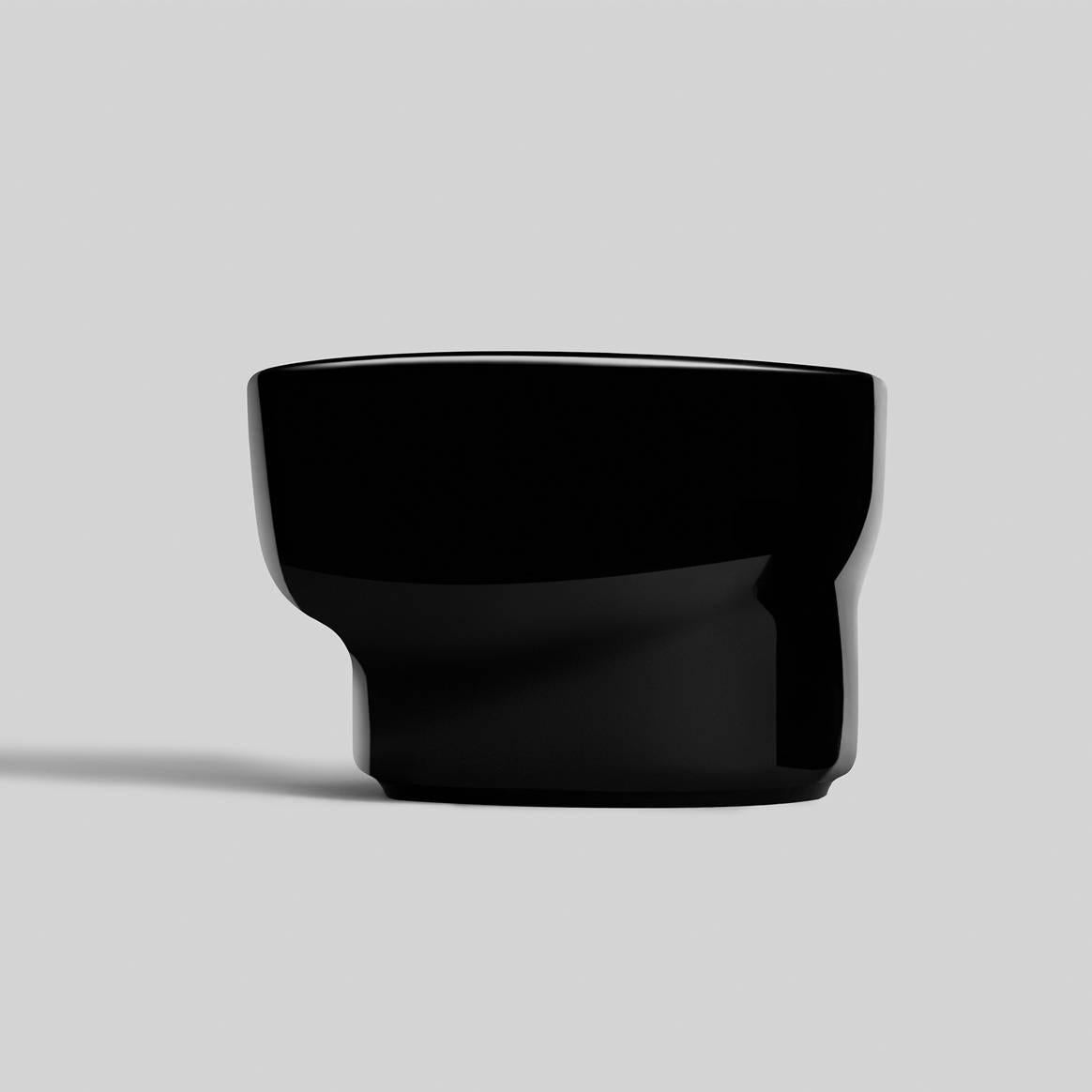 Other Glitch Vase / Vessel Set in Contemporary 3D Printed Gloss Black Porcelain For Sale