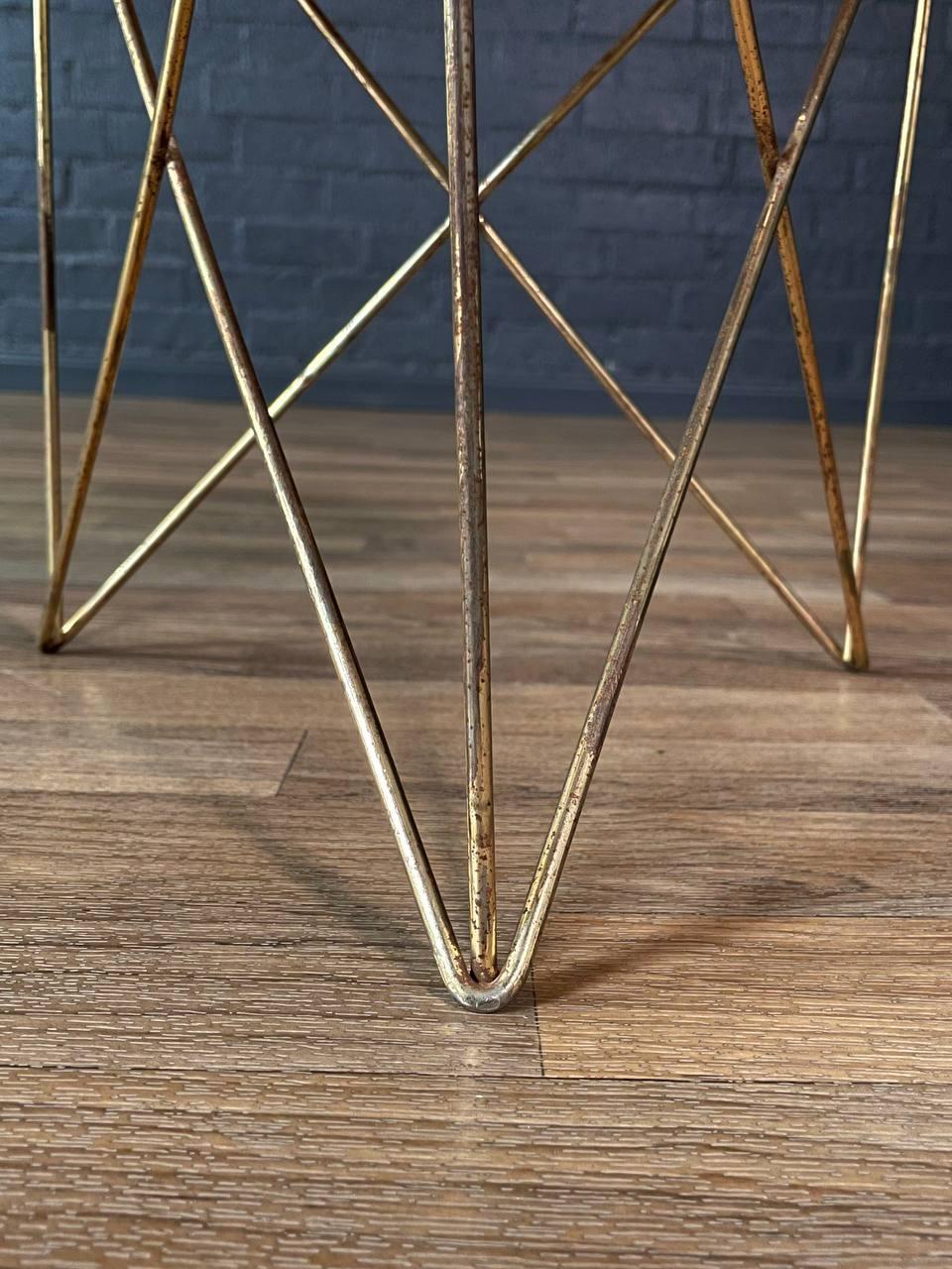Italian Modern Pink Marble & Brass Side Table by Rene Brancusi For Sale 3