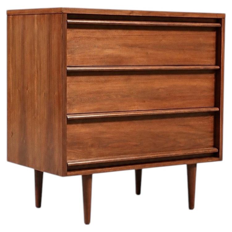 Newly Refinished - Mid Century Modern 3-Drawer Walnut Dresser by Lane For Sale