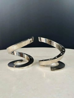 Paire de bougeoirs serpent piqué en argent par Bertil Vallien pour Dansk