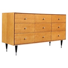 Comodino a 9 cassetti in stile Mid-Century Modern, recentemente restaurato, disegnato da Raymond Loewy per Mengel