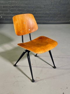 Sedia in stile Mid-Century Modern di Brunswick
