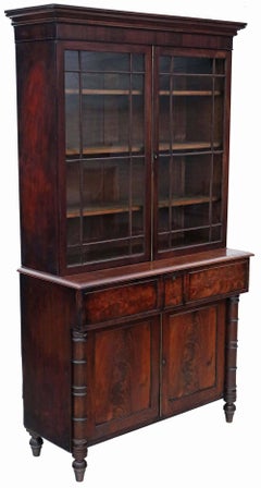 Bibliothèque secrétaire en acajou de style Régence de qualité ancienne Bureau d'écriture