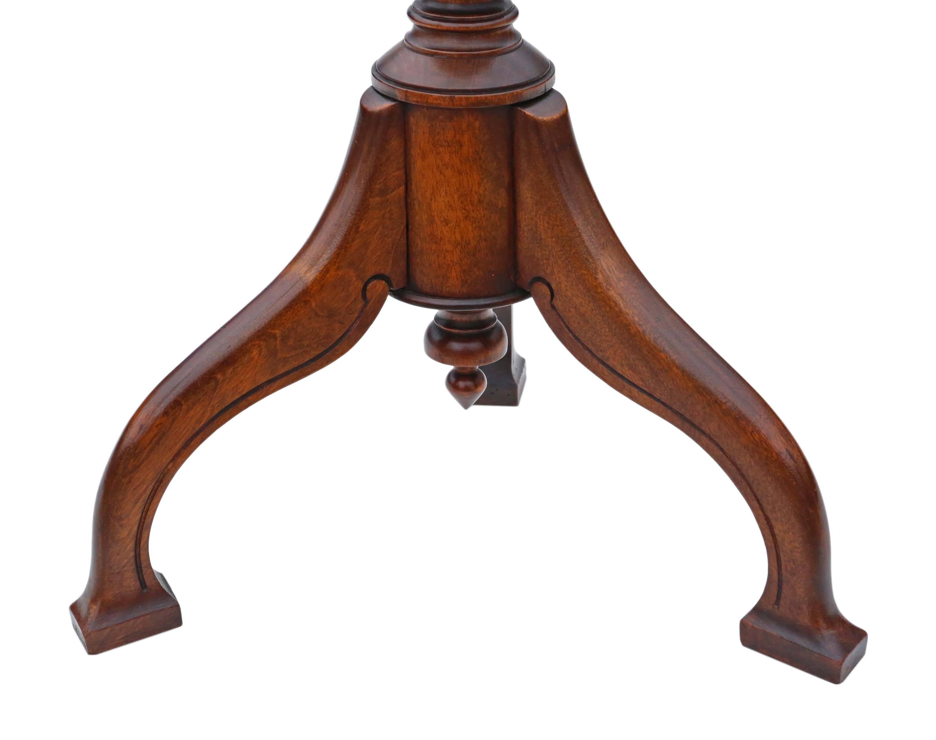 Early 20th Century Antique Quality Beech Art Nouveau Torchiere Pedestal Plant Stand For Sale