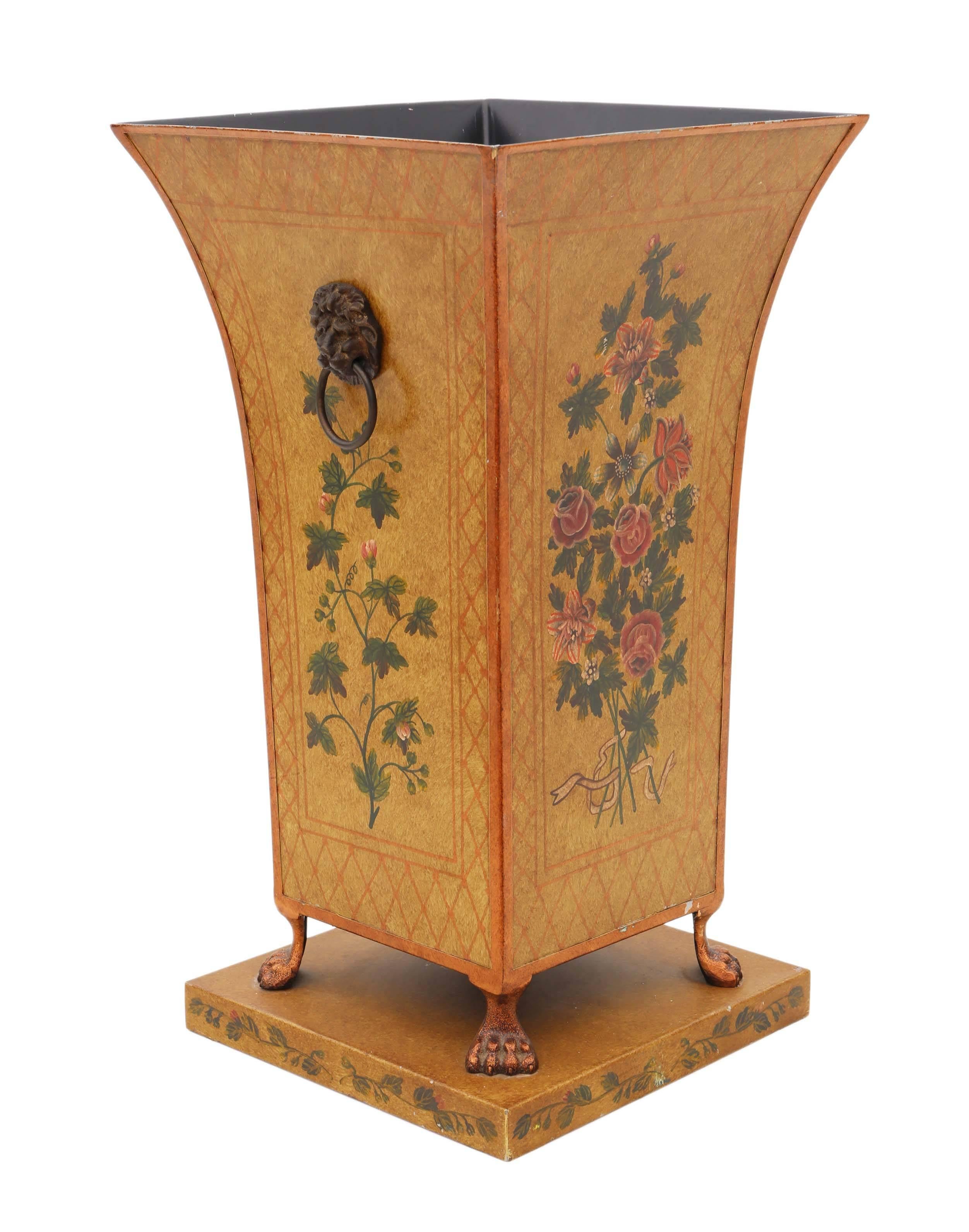 Antique Style Painted Decorated Steel Stick Umbrella Stand In Good Condition For Sale In Wisbech, Walton Wisbech