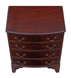 Antique Small Georgian Revival Mahogany Chest of Drawers, circa 1915