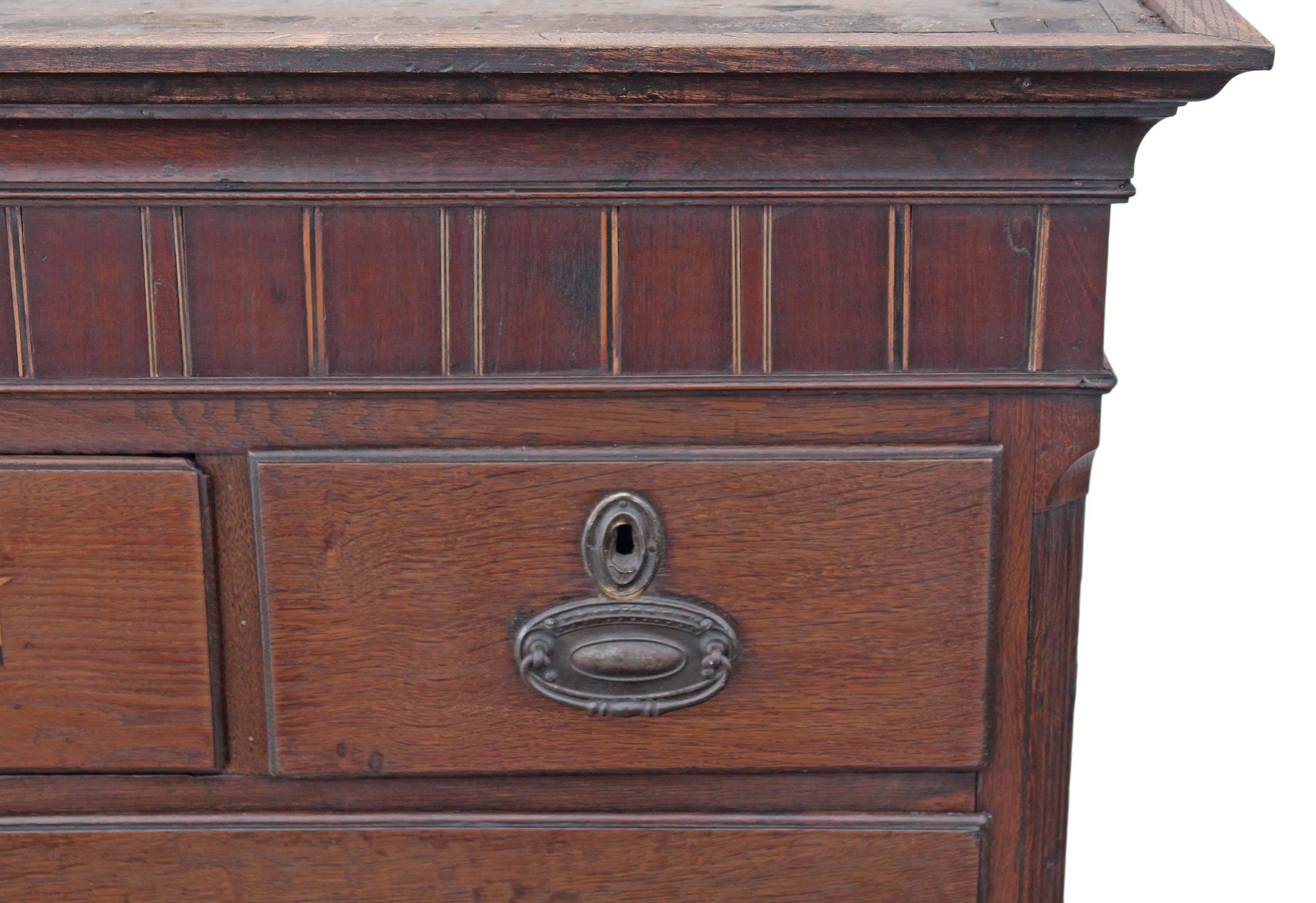 Antique Georgian 18th century rustic oak country tallboy chest on chest of drawers.
Attractive reeded canted corners.

Solid strong and very heavy, splits into two halves for transport.

No loose joints and the drawers slide freely (some marks