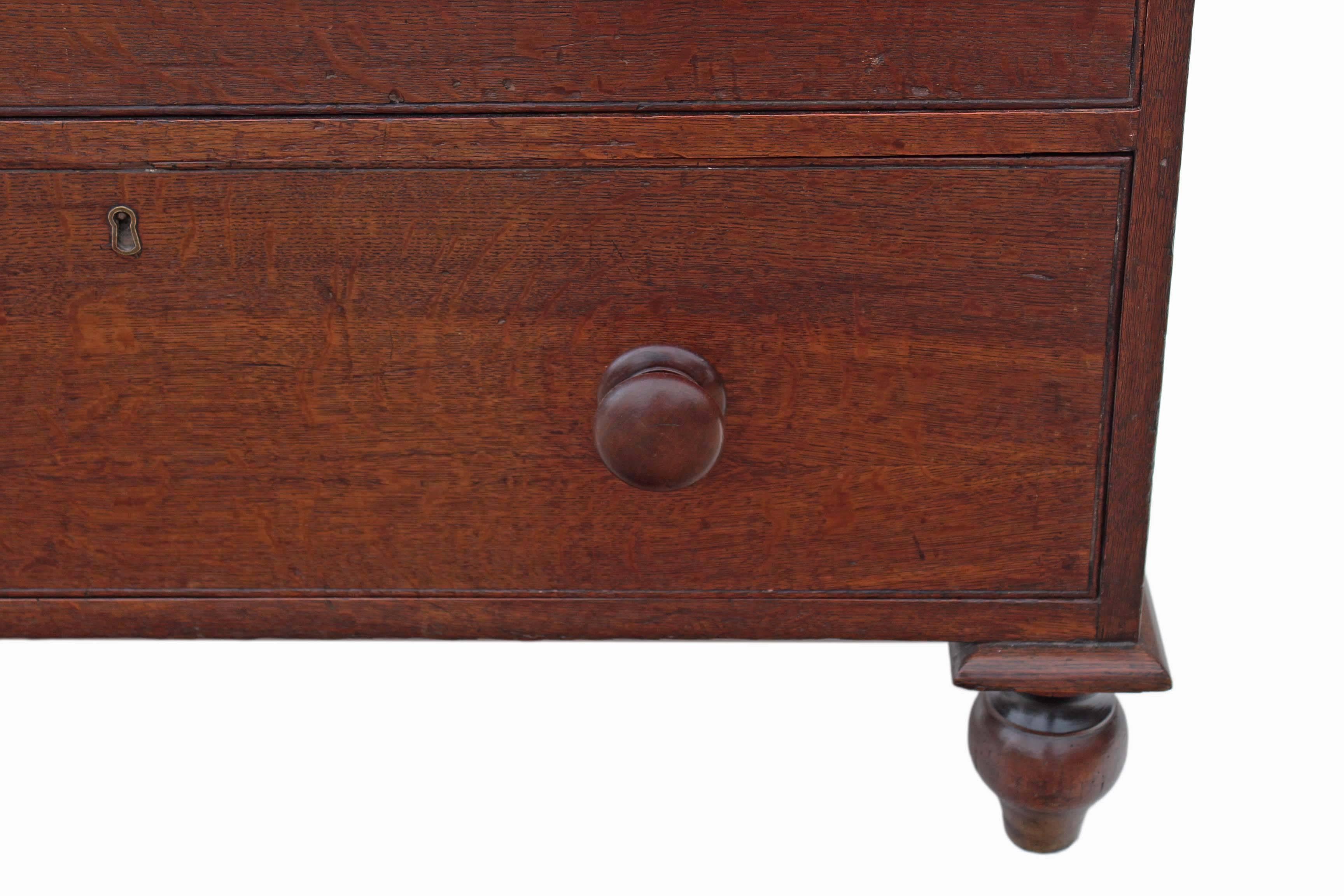 Antique Early Victorian 19th Century Oak Chest of Drawers For Sale 4
