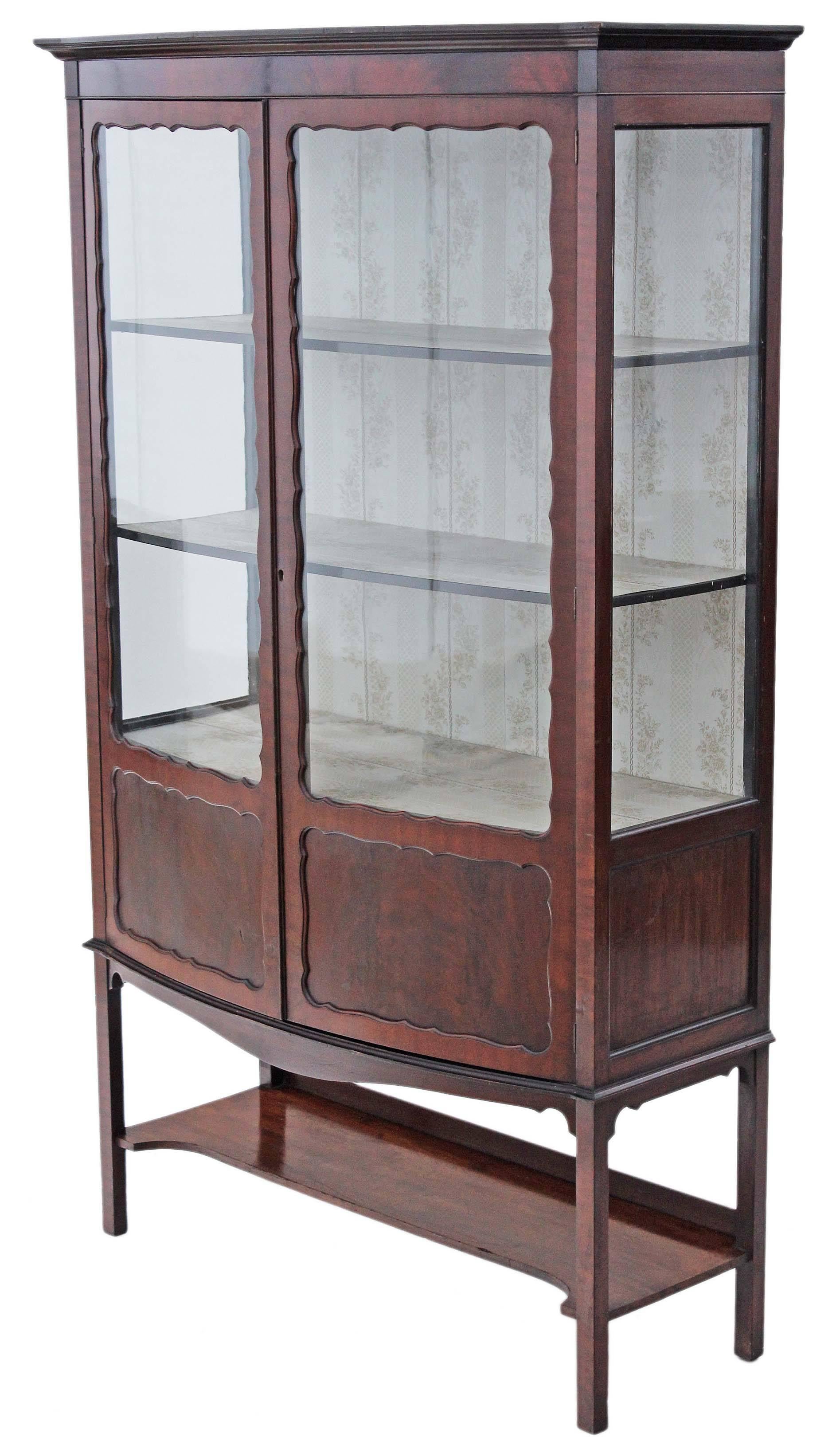 Antique Large Edwardian Mahogany Bow Front Display Cabinet For Sale 3