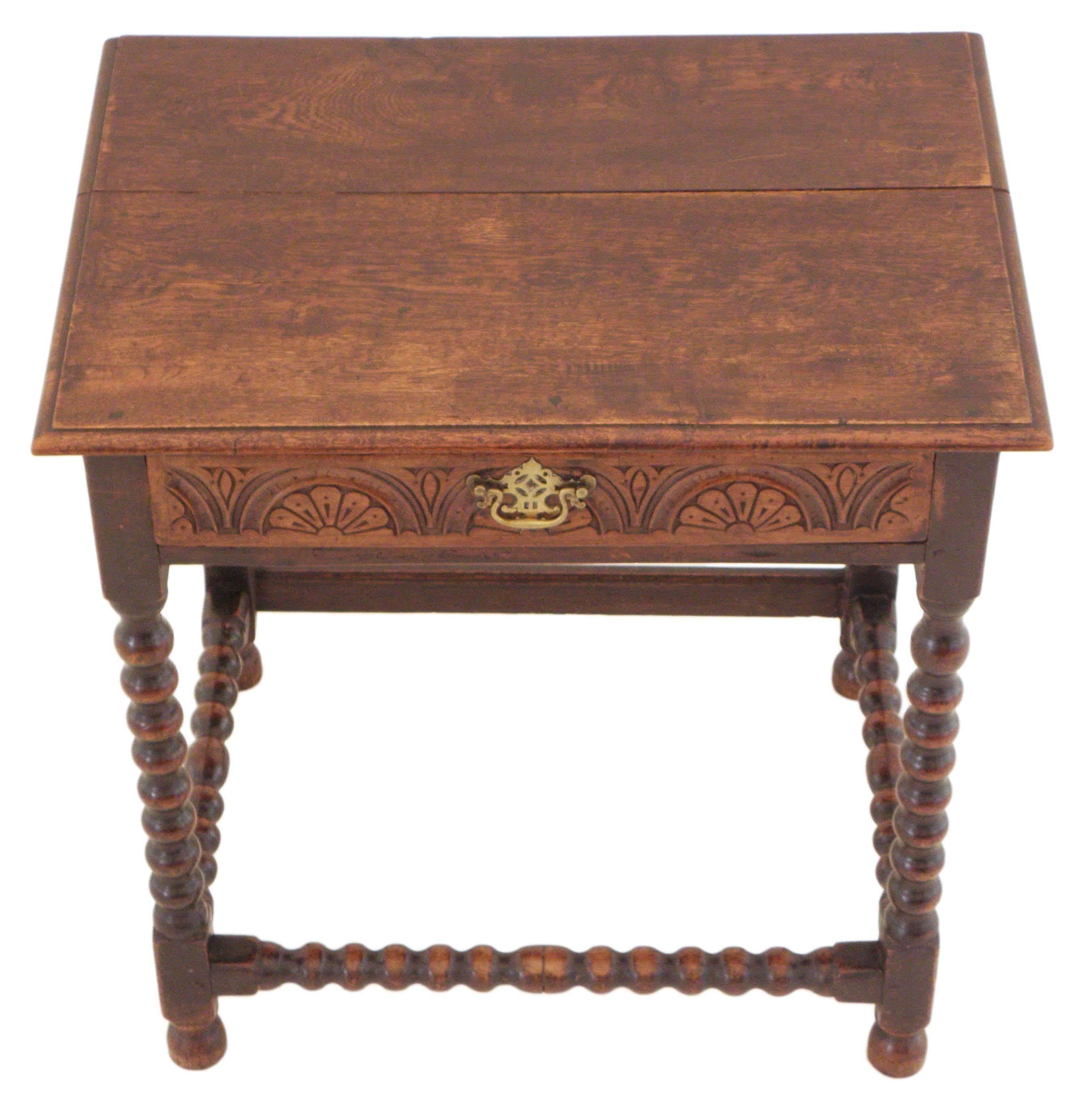 Antique Georgian 18th century origins (with later alteration) oak lowboy side occasional table.

This is charming lowboy table with the most wonderful age, colour and patina (note the height, which is higher than some, but lower than a writing