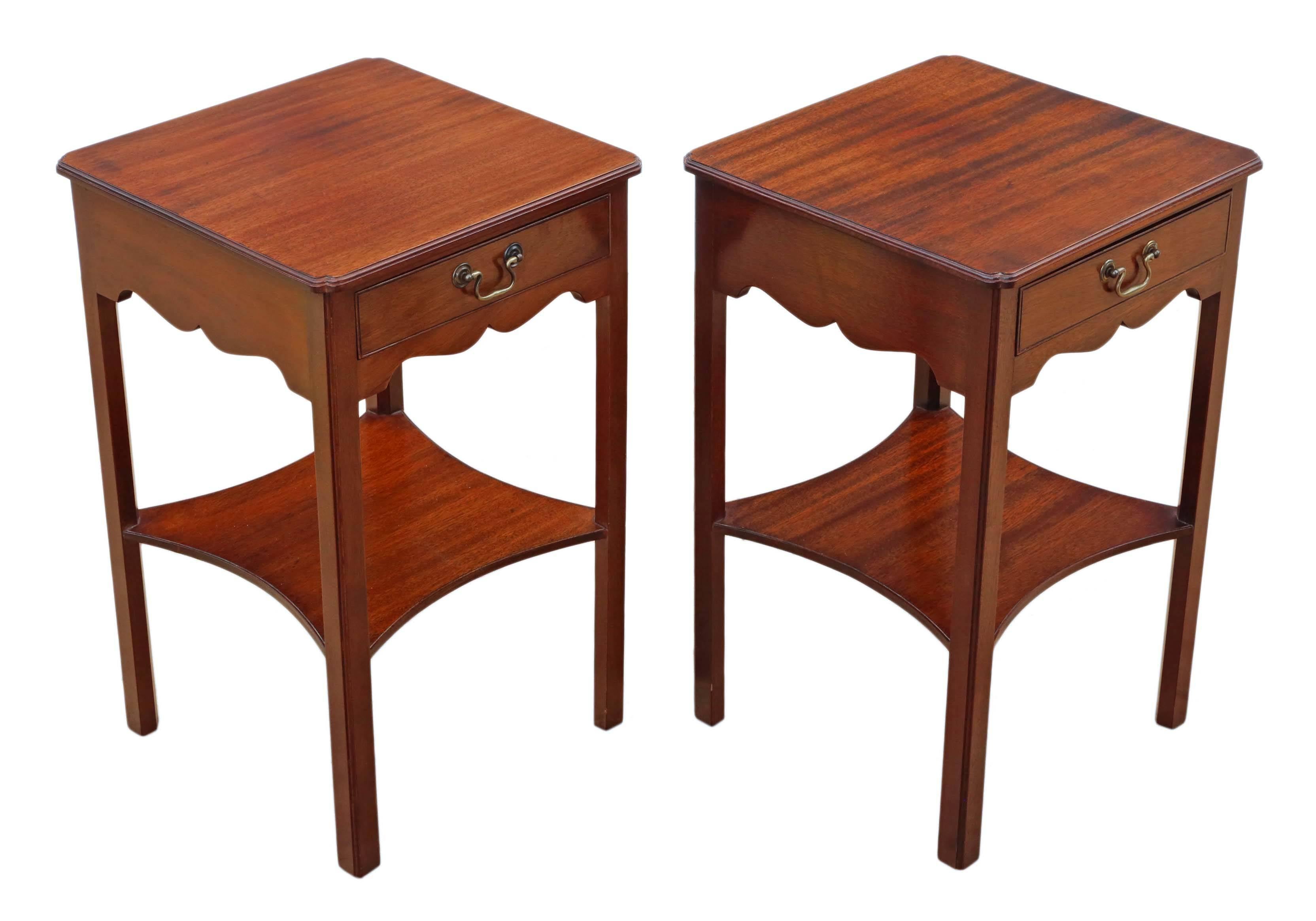 Antique Pair of Georgian Mahogany Bedside or Lamp Tables Redman and Hales In Good Condition For Sale In Wisbech, Walton Wisbech