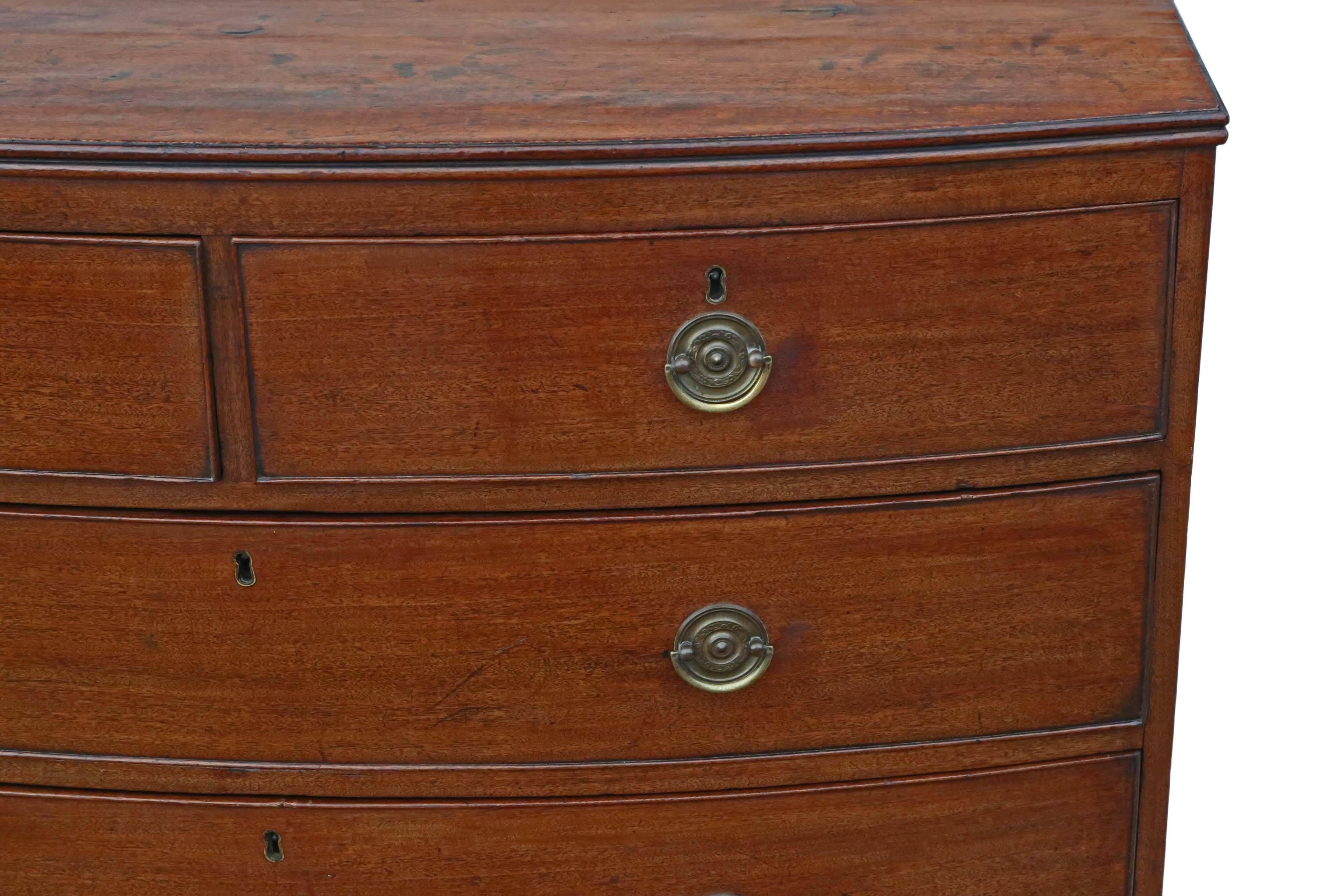 Antique Georgian mahogany bow front chest of drawers, circa 1800

Solid and strong, with no loose joints. Full of age, character and charm. Warm mellow colour.

Mahogany lined drawers, that slide freely.

Overall maximum dimensions: 106 cm W x