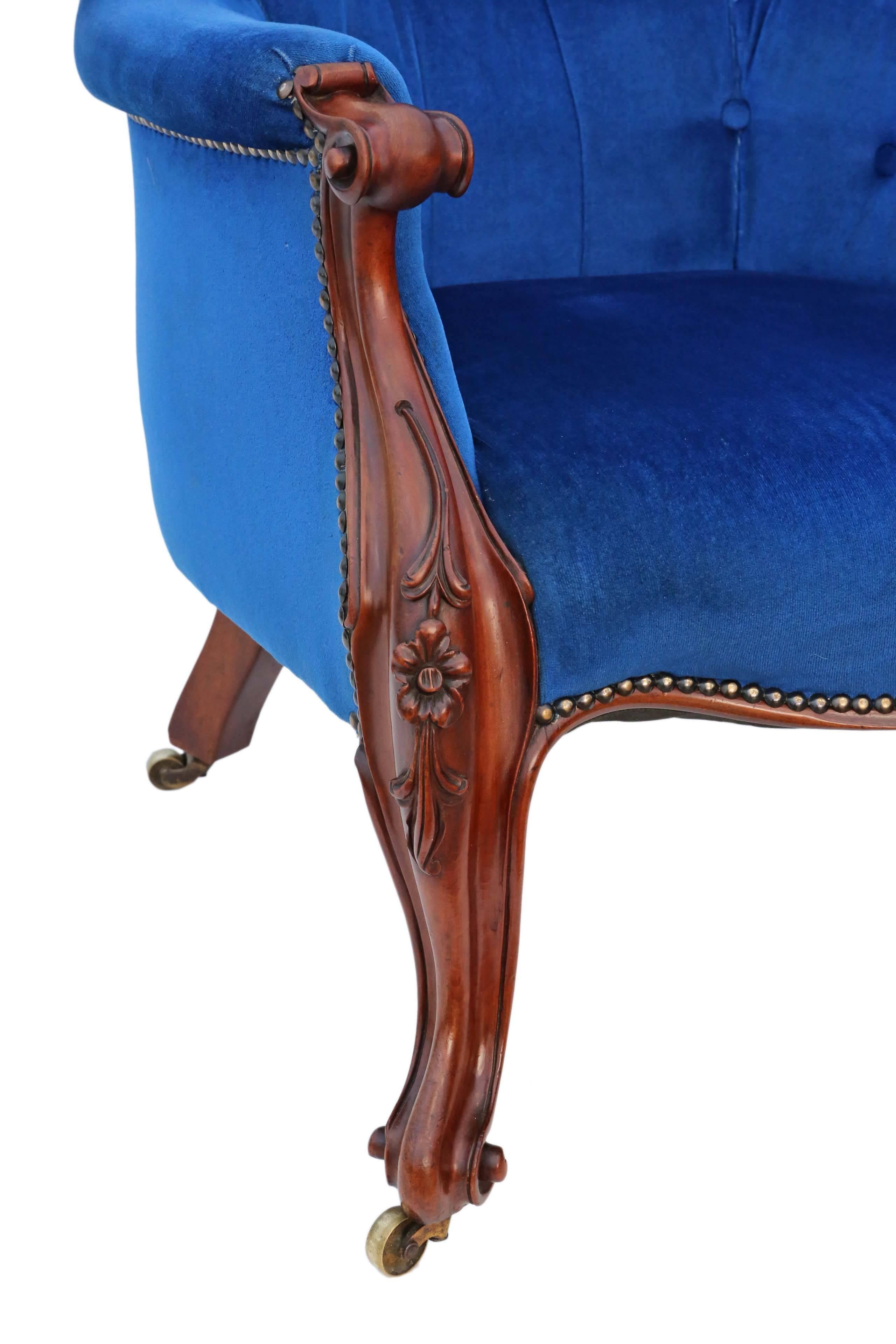Antique Quality Victorian circa 1870 Mahogany Spoon Back Armchair Slipper For Sale 3