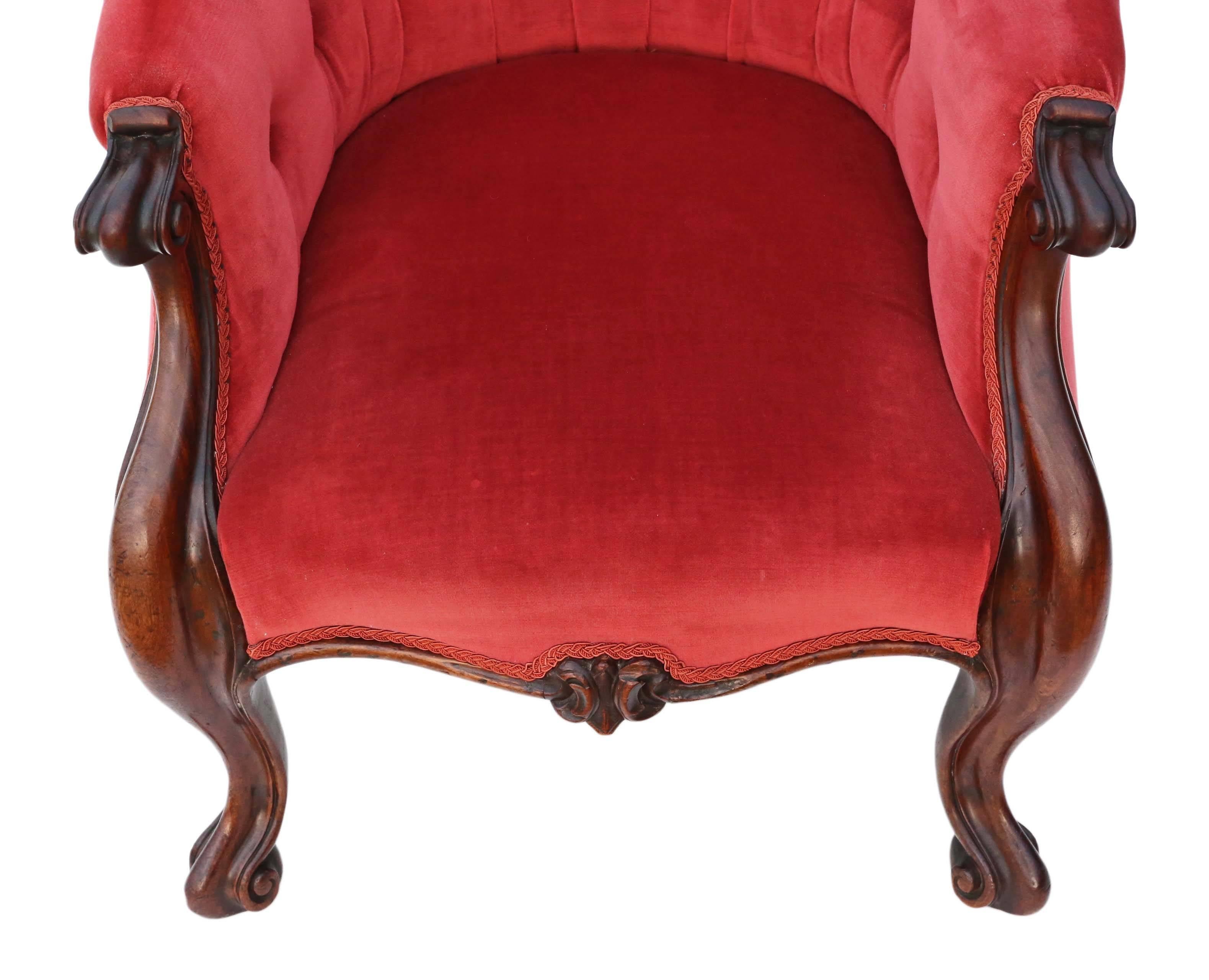 Antique Quality Victorian circa 1870 Mahogany Slipper Spoon Back Armchair For Sale 2