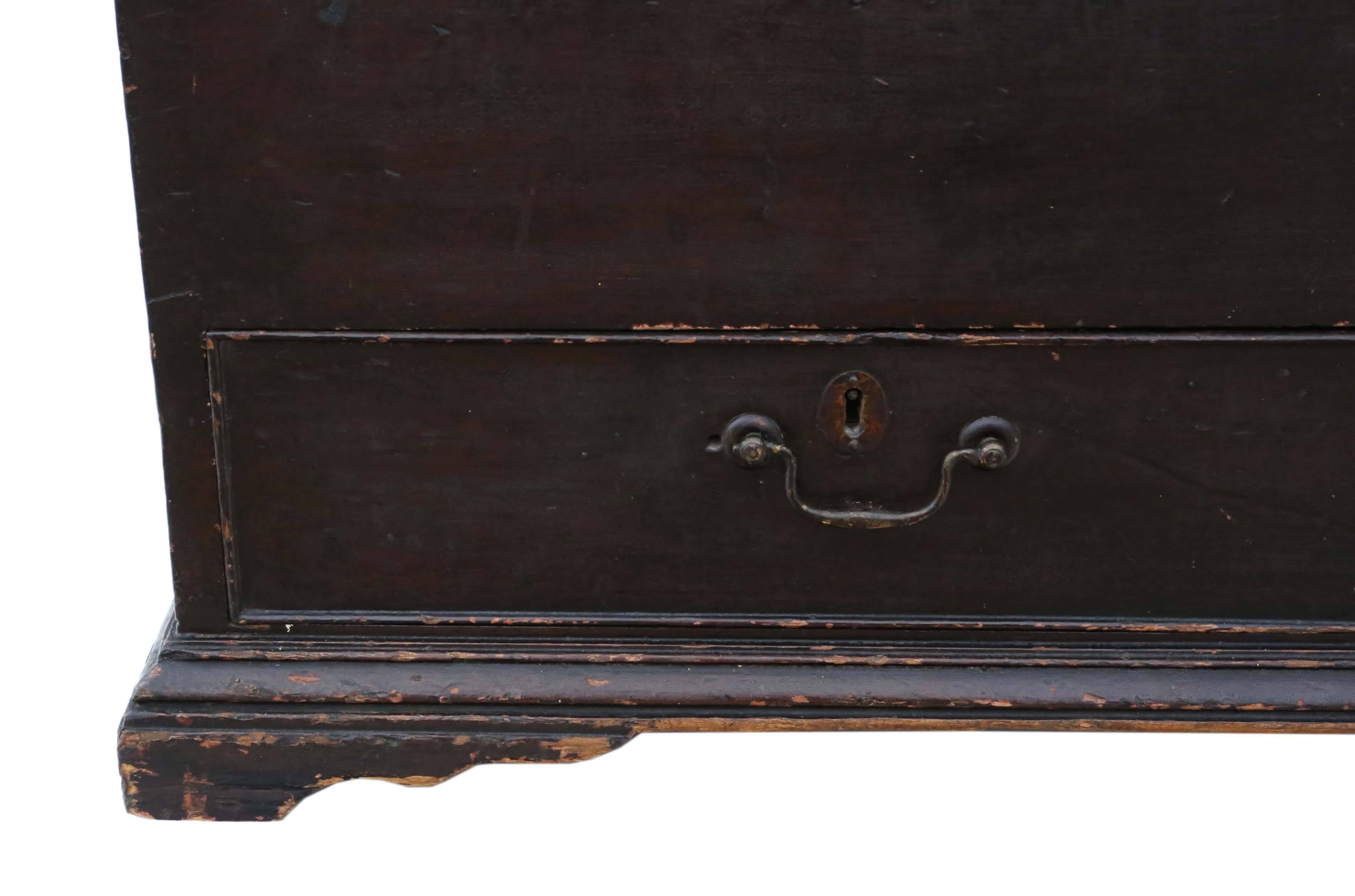 Early 19th Century Antique circa 1800 Georgian Scumble Coffer or Mule Chest For Sale