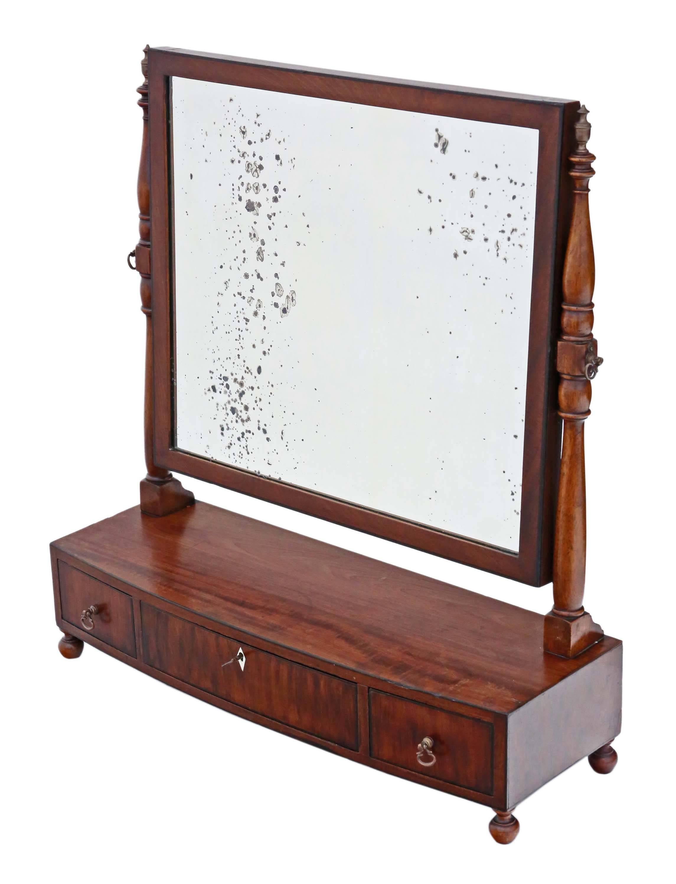 Antique Quality Regency, circa 1825 Mahogany Toilet Swing Dressing Table Mirror For Sale 1