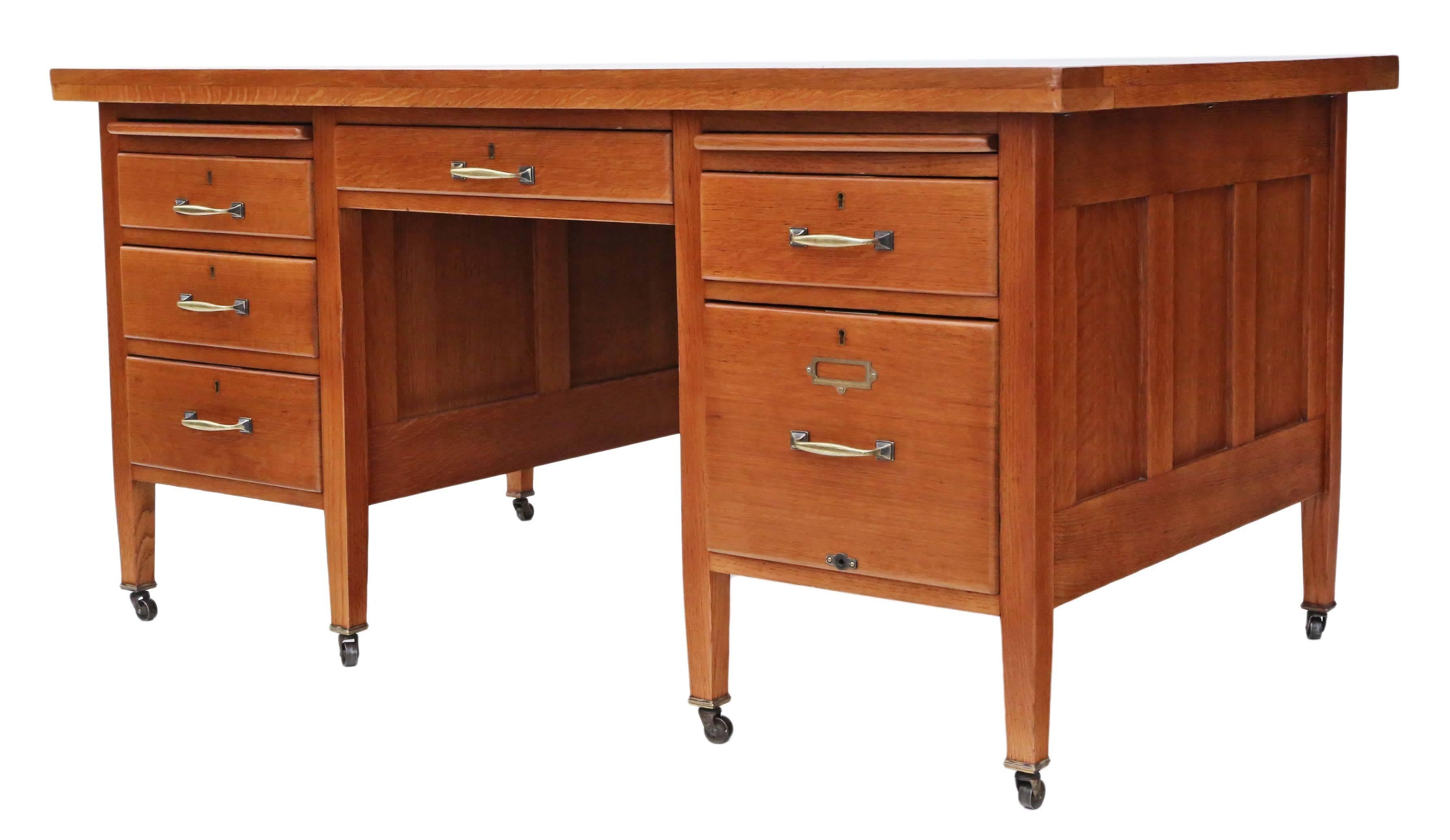 Antique Quality Large Oak Twin Pedestal Desk For Sale 4