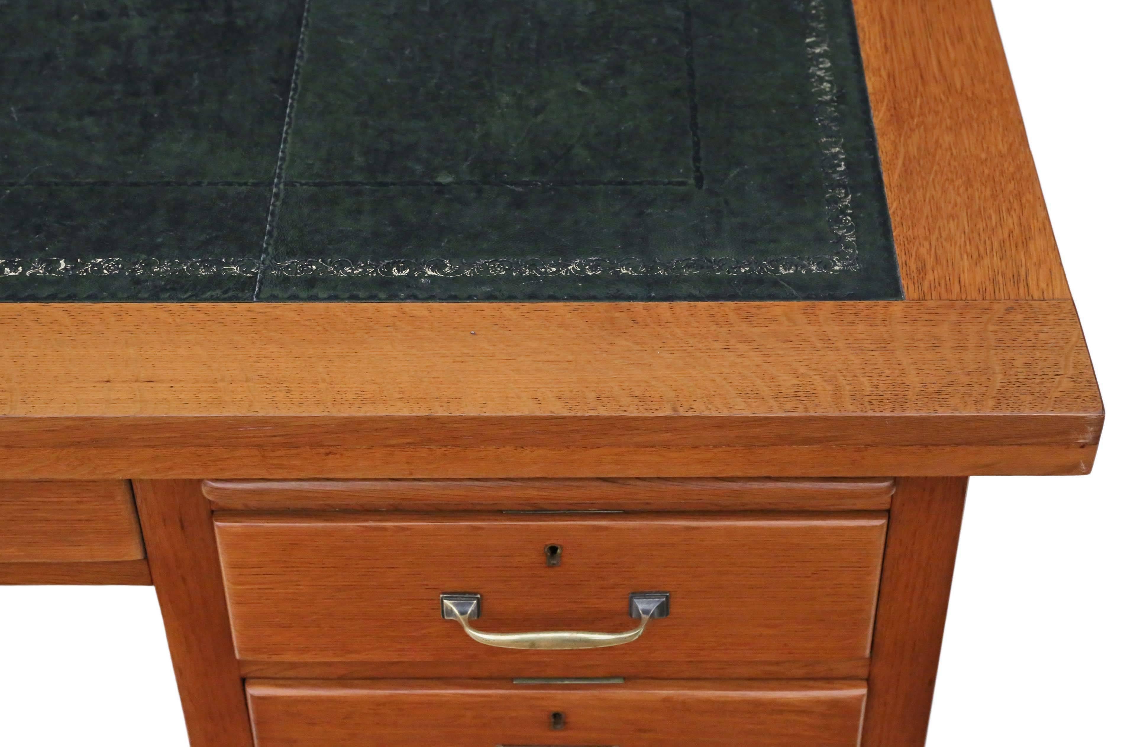 Antique Quality Large Oak Twin Pedestal Desk For Sale 2