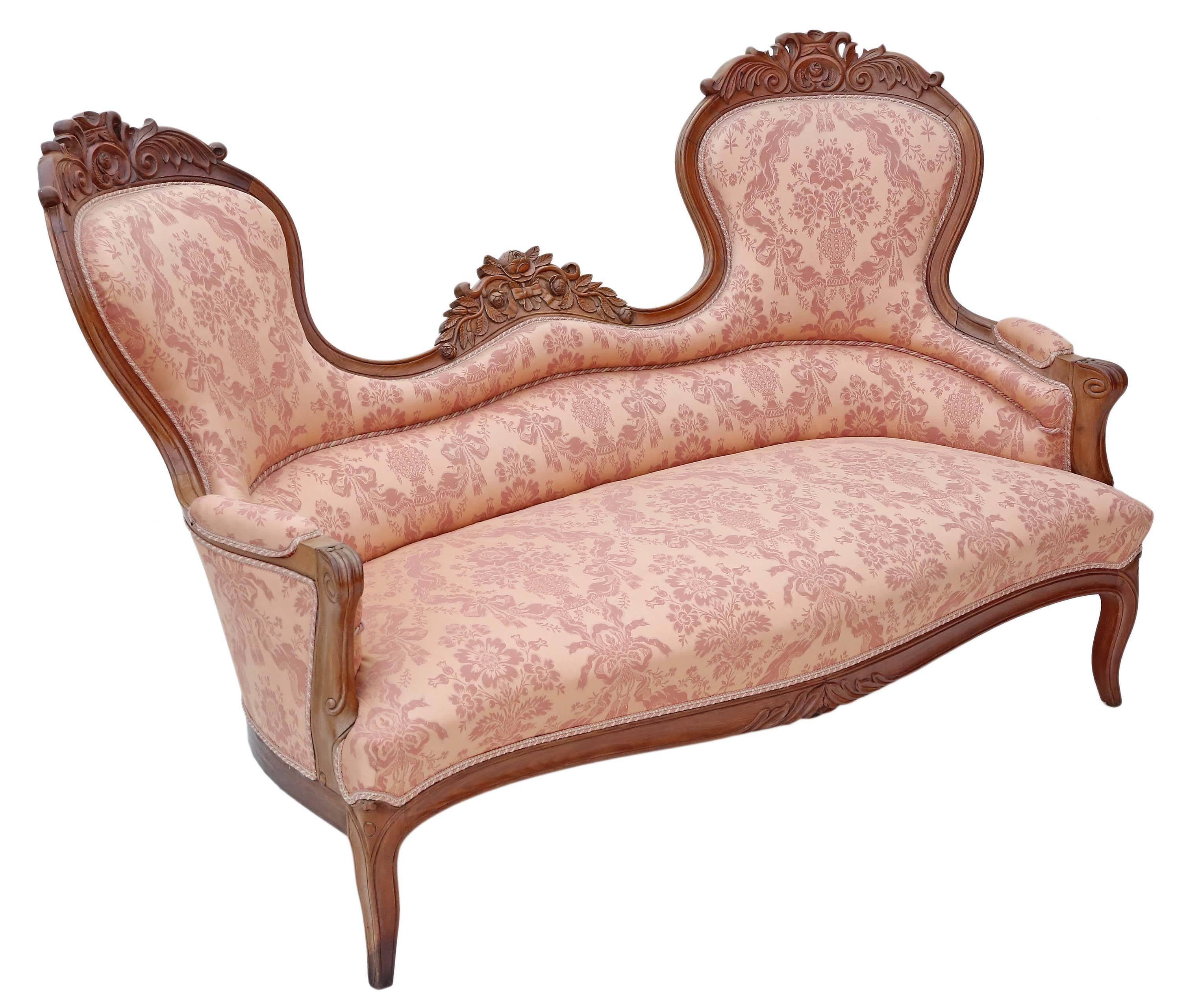 Art Nouveau Antique Quality 19th Century Carved French Walnut Sofa Settee Chaise Longue For Sale
