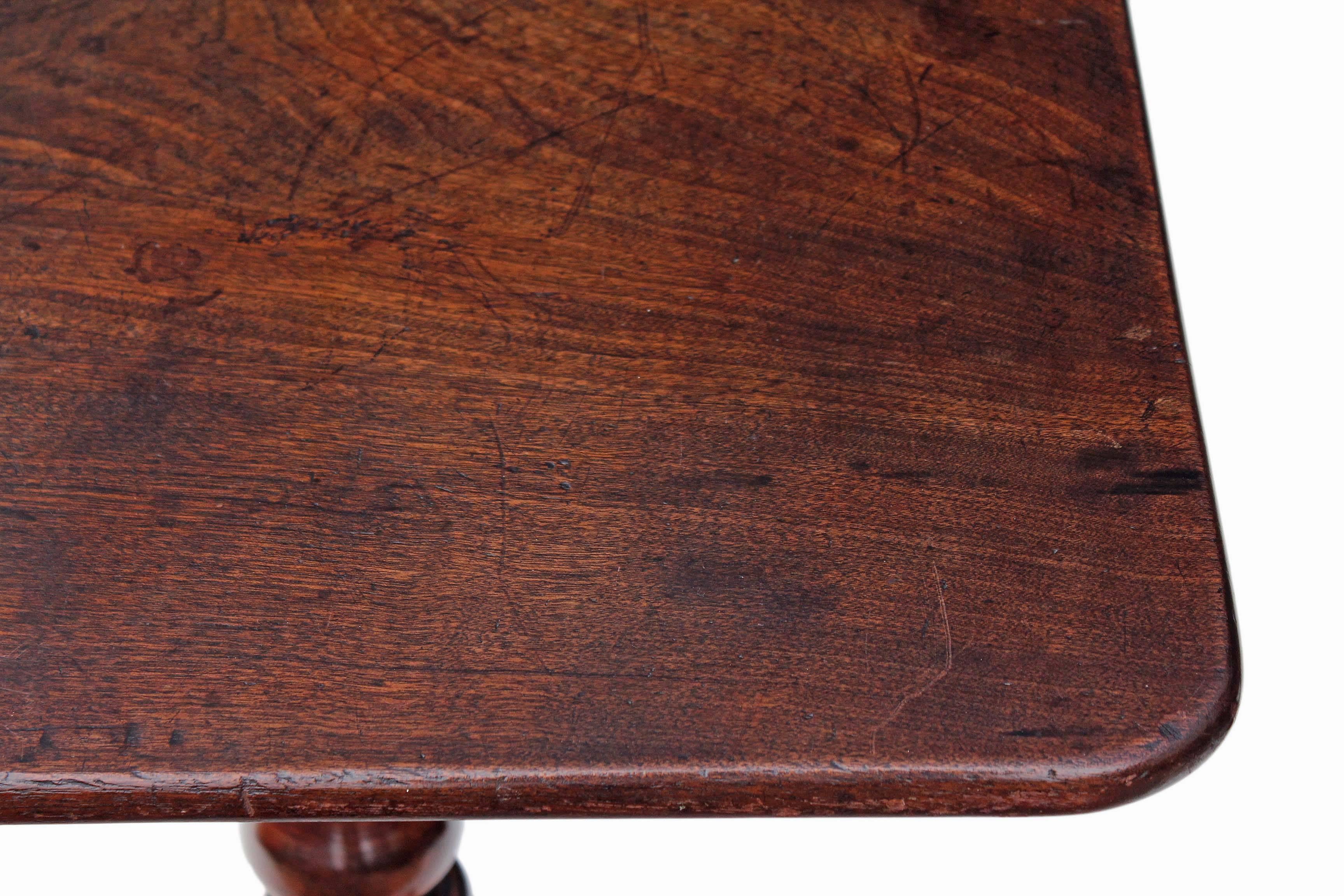 18th Century and Earlier Antique Georgian Mahogany Tilt-Top Supper Tea Occasional Lamp Table For Sale