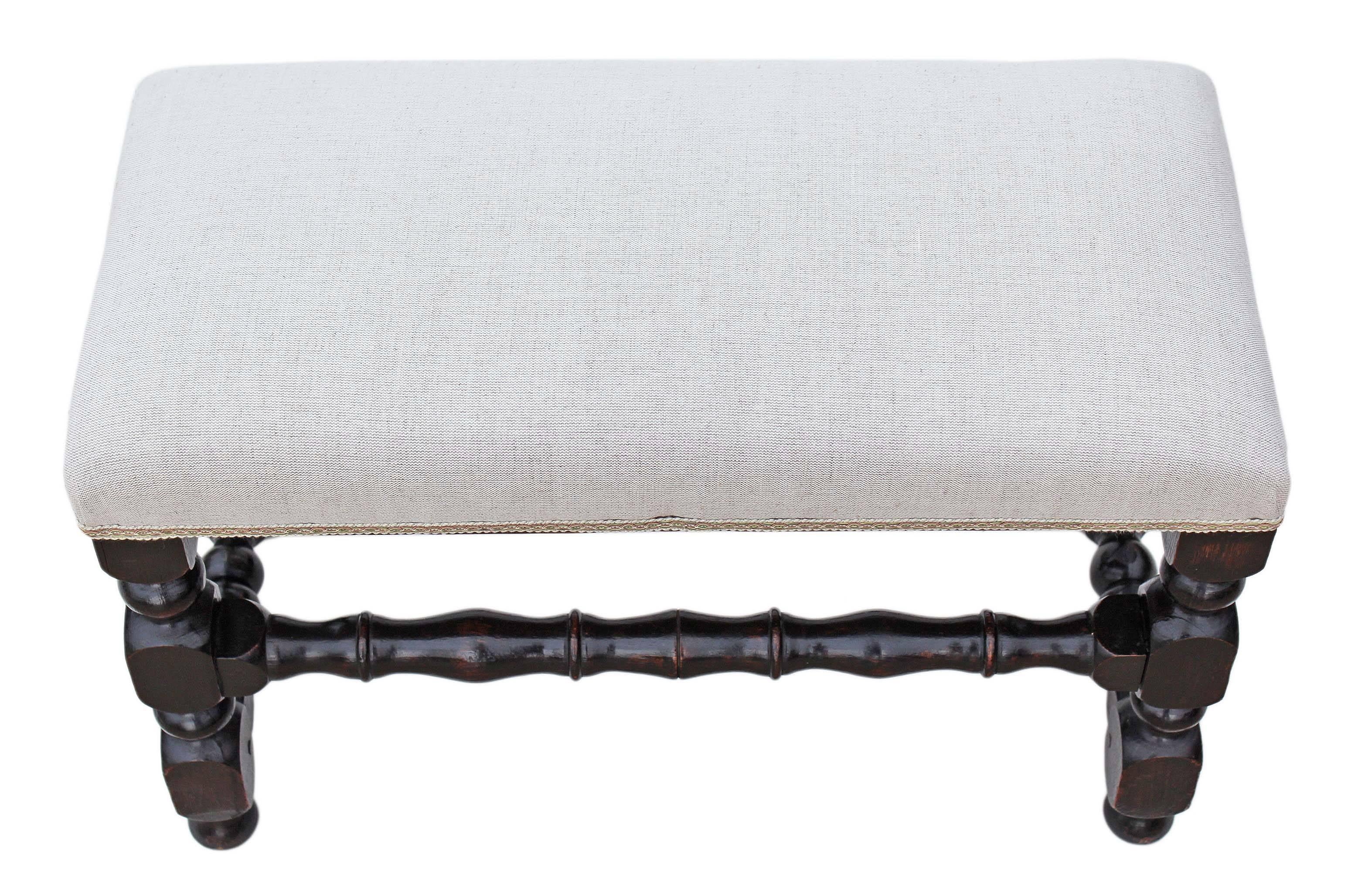 British Antique Victorian / Early 20th Century Peg Jointed Oak Stool Window Seat Chair For Sale
