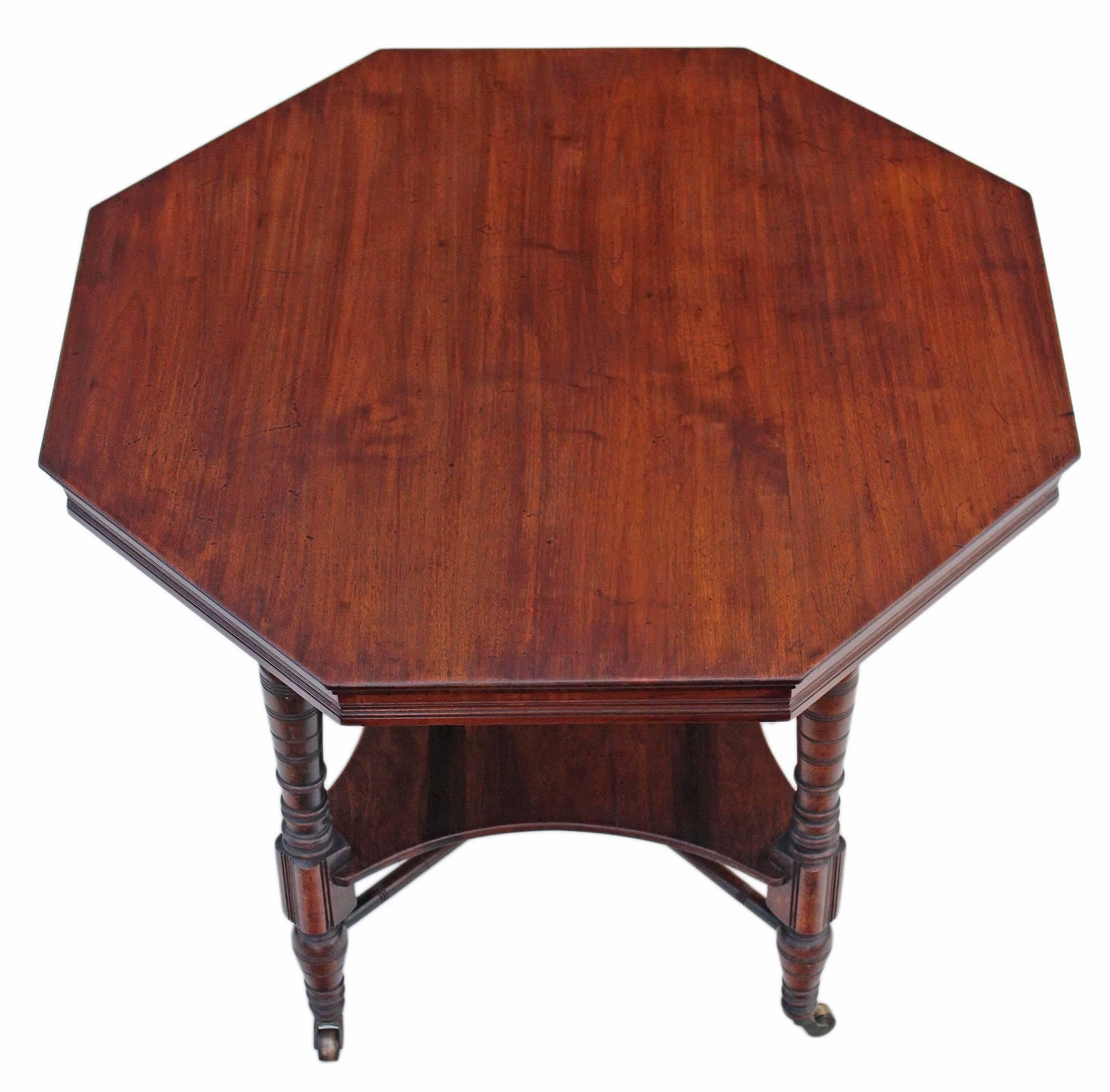 19th Century Antique Victorian Walnut Octagonal Centre Window Side Occasional Table Loo For Sale