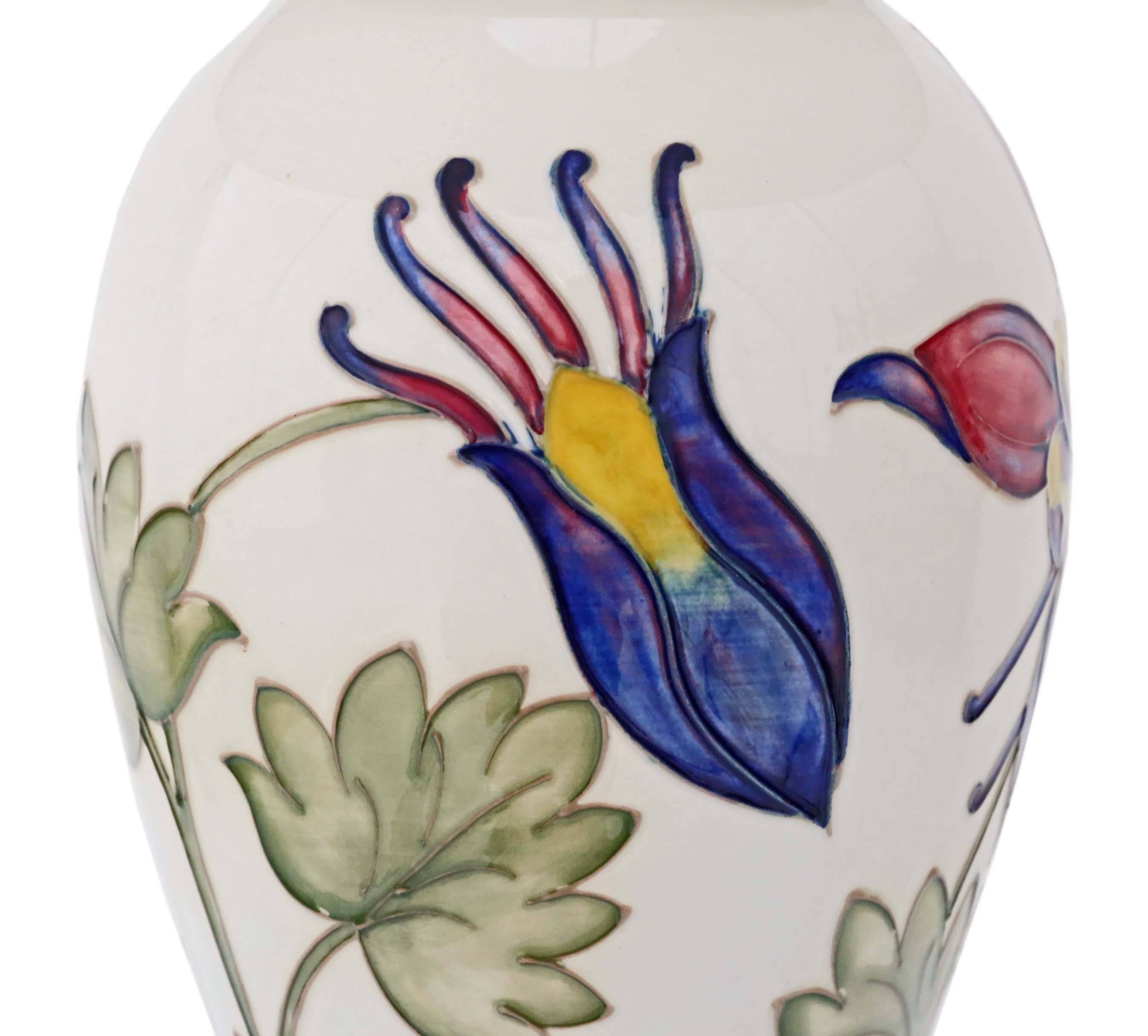 Antique Quality Moorcroft Ceramic Table Lamp with Shade For Sale 1