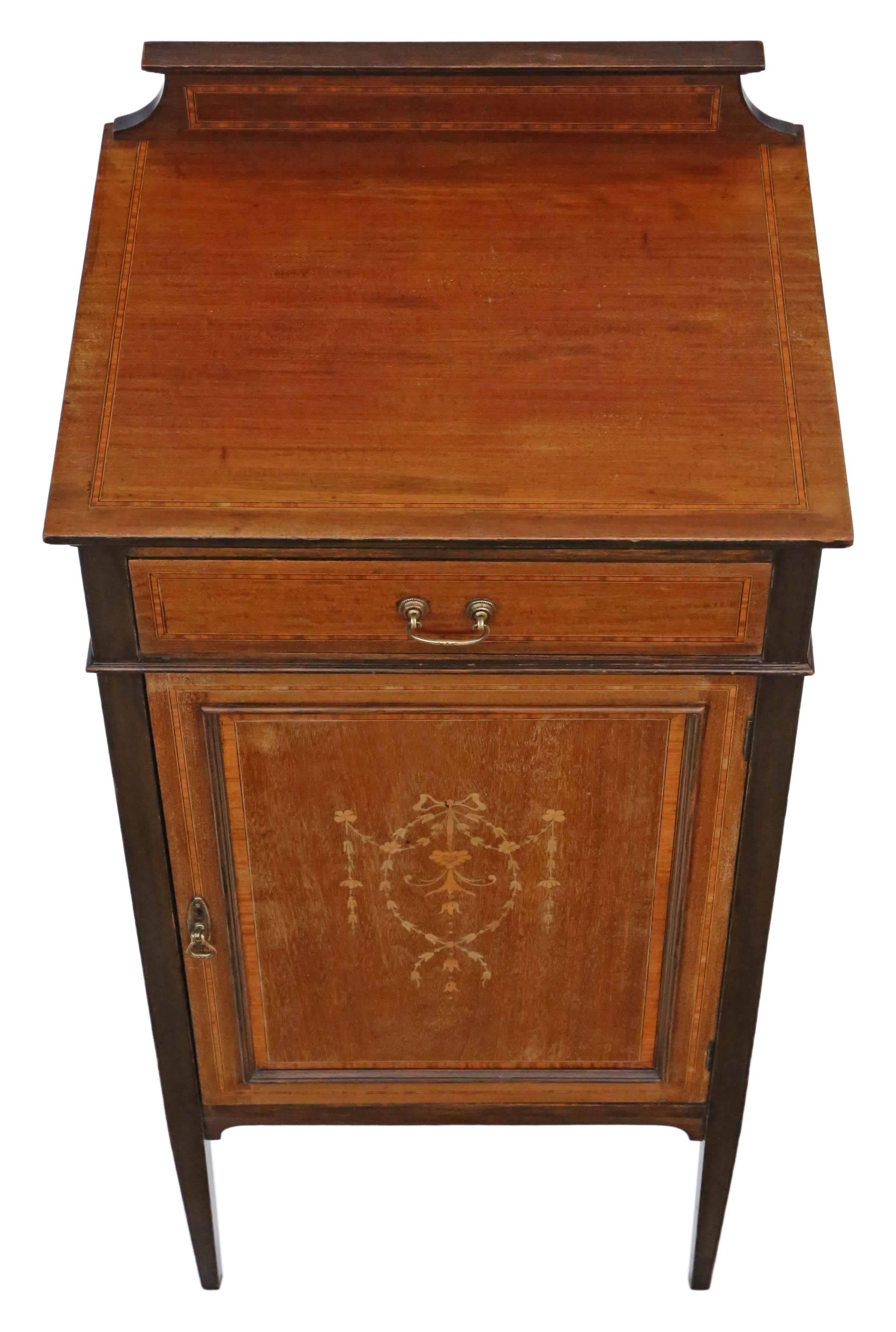Antique Quality Edwardian Mahogany Music or Bedside Cabinet Table In Good Condition For Sale In Wisbech, Walton Wisbech