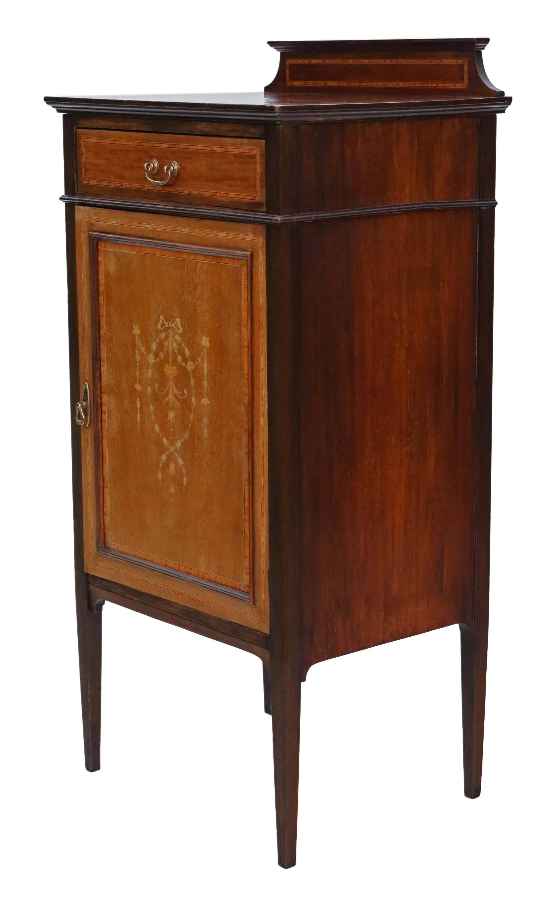 Antique Quality Edwardian Mahogany Music or Bedside Cabinet Table For Sale 5
