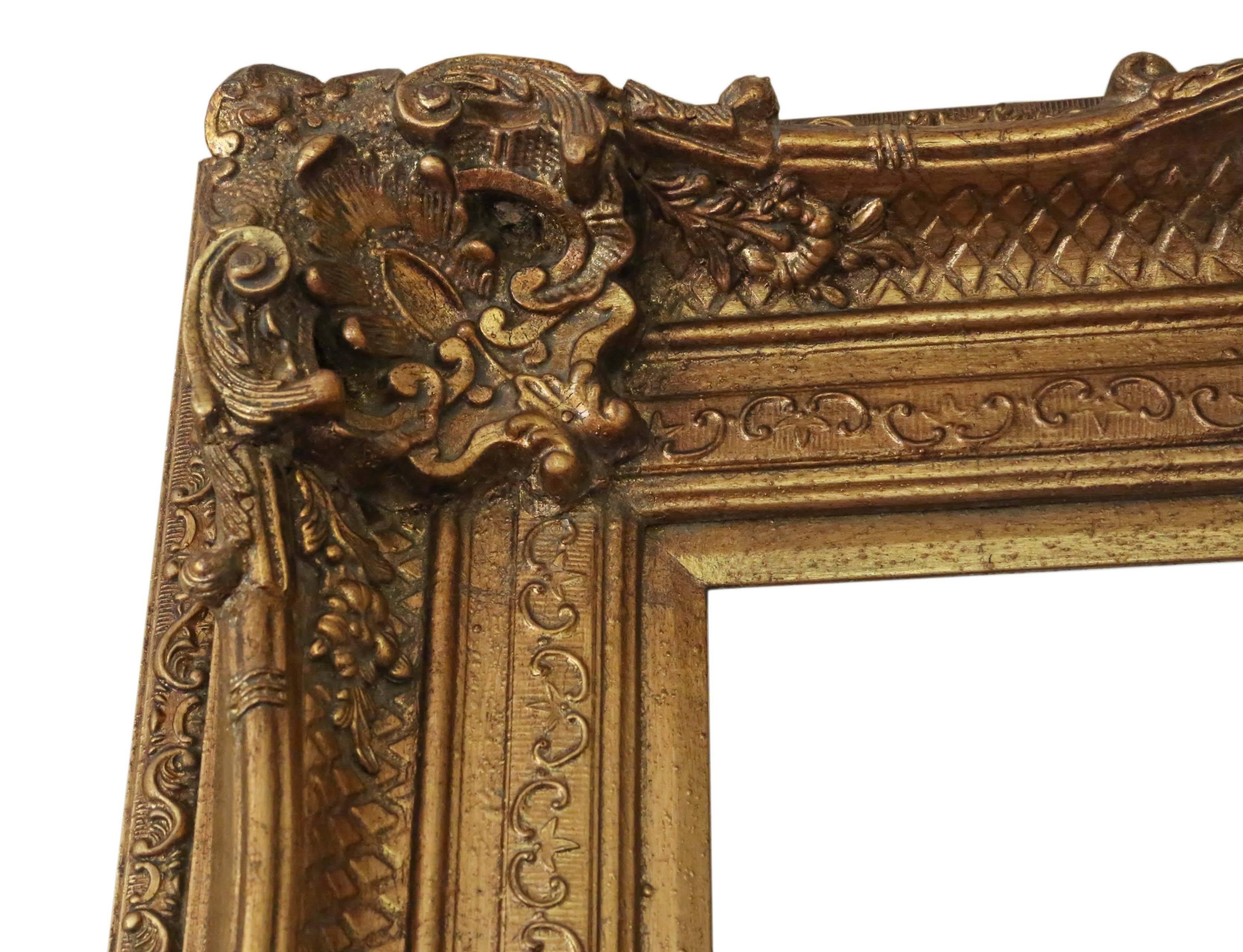 Antique Large Quality Victorian Style Reproduction Gilt Wall Mirror For Sale 1