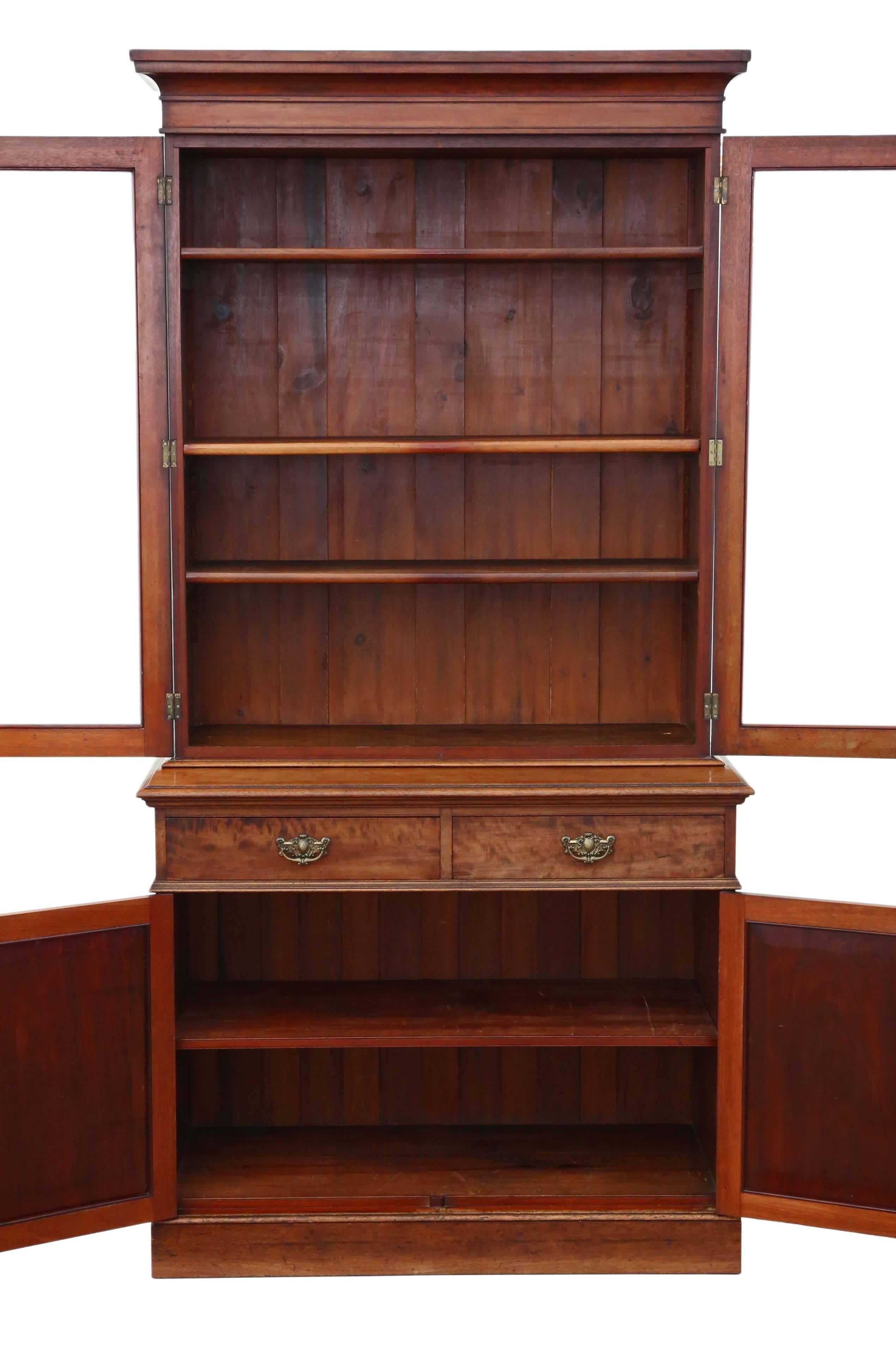 Antique Tall Victorian Mahogany Glazed Bookcase Cupboard Display Cabinet In Good Condition For Sale In Wisbech, Walton Wisbech