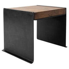 Mesa auxiliar / banco Organic Modern Contemporary Acero ennegrecido y nogal