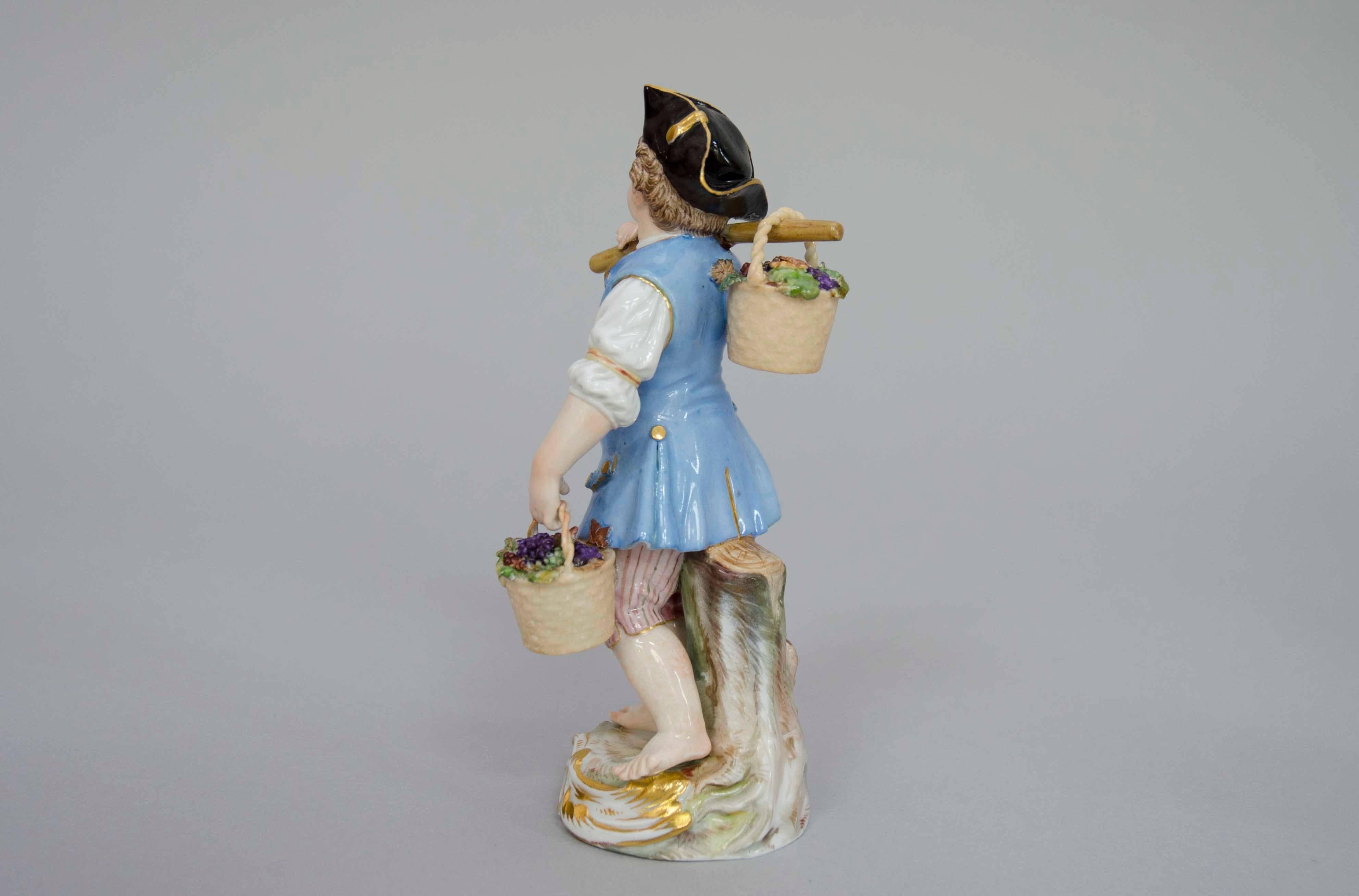 German 19th Century Meissen Porcelain Figures, Gardening Couple of Children For Sale