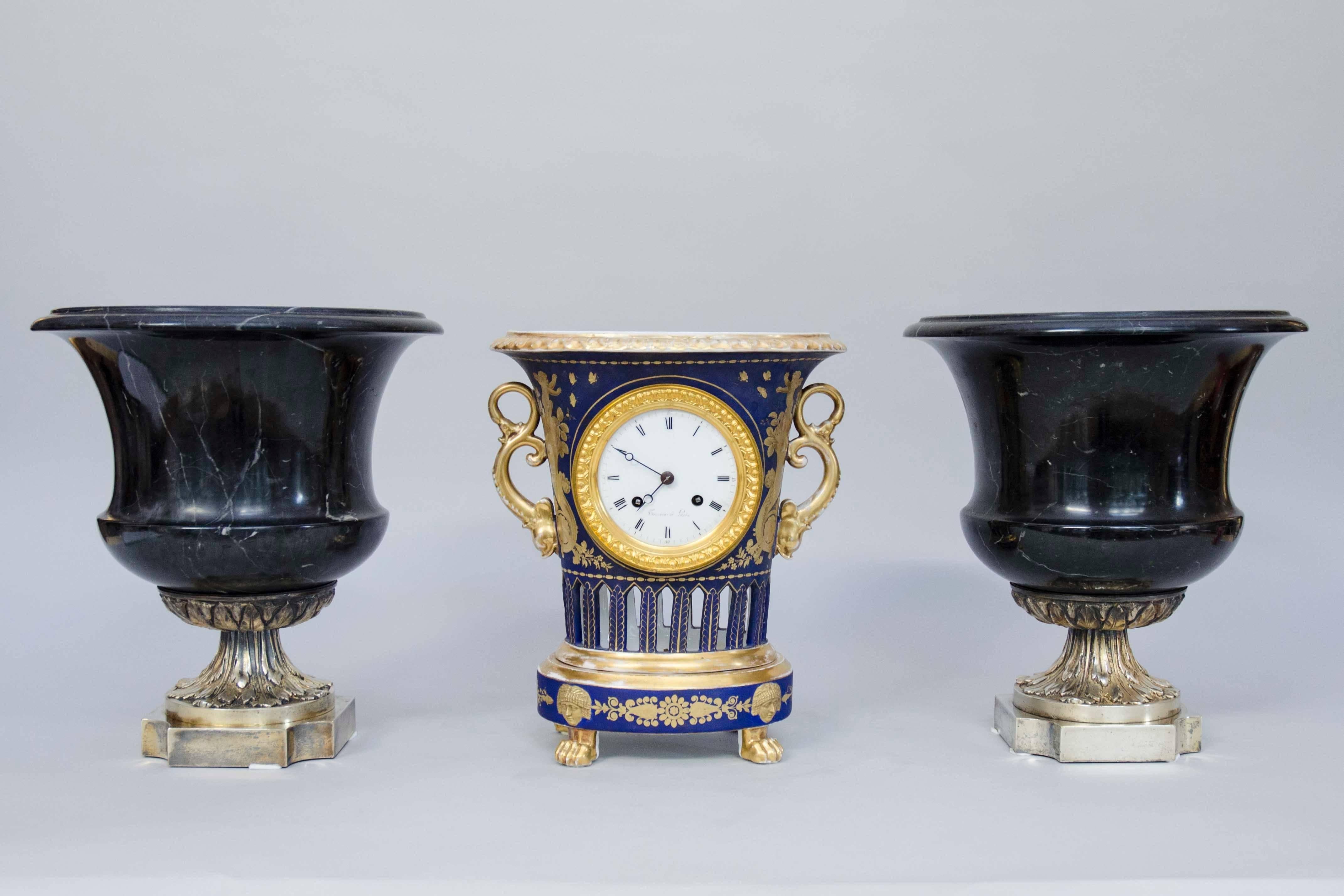 Empire Darte Porcelain Vase Clock with Lapis Bleu Ground and Gild Decorations For Sale 4
