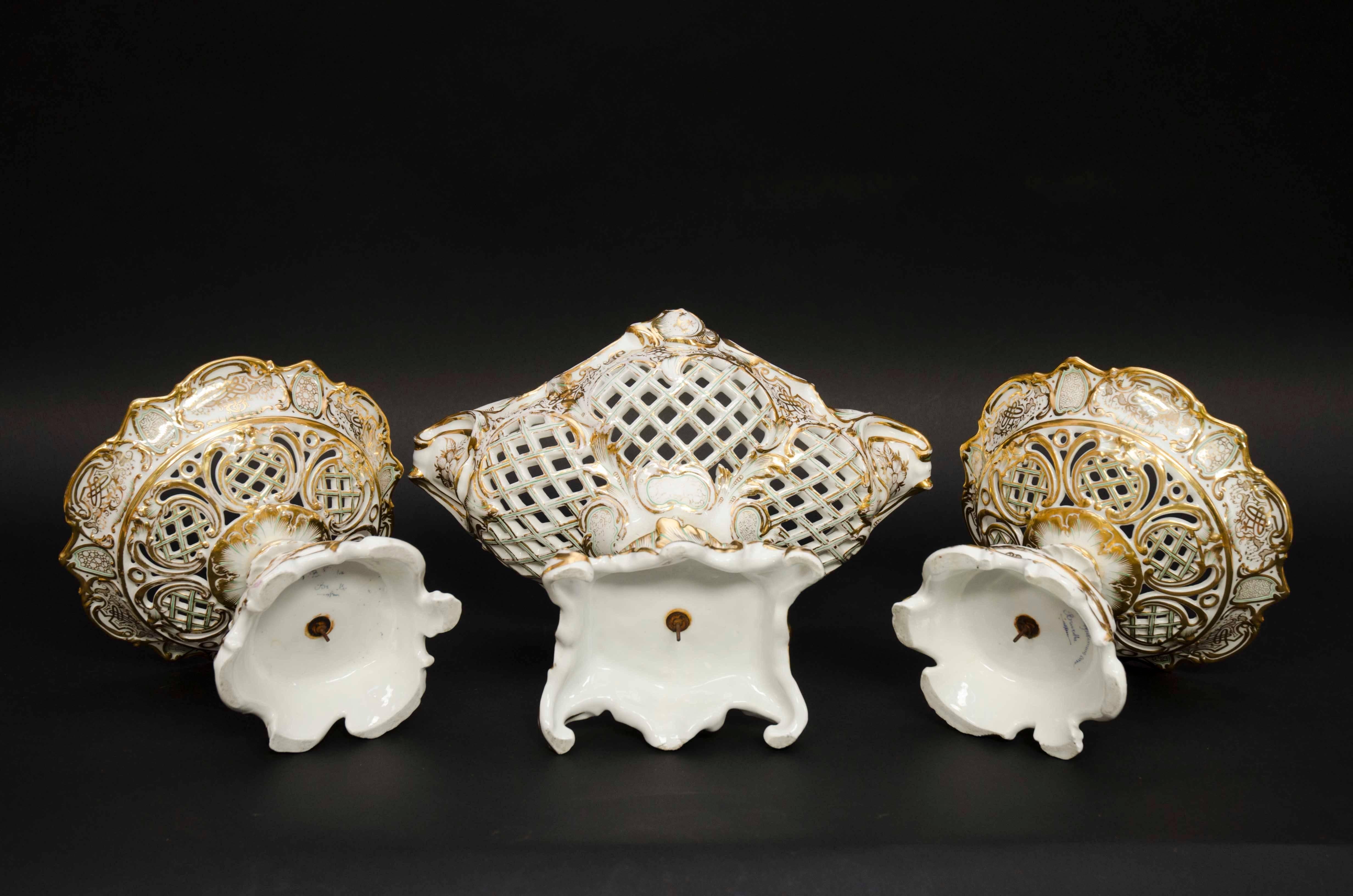 19th Century Rococo Garniture with Three Porcelain Baskets Signed Cappellemans For Sale 5
