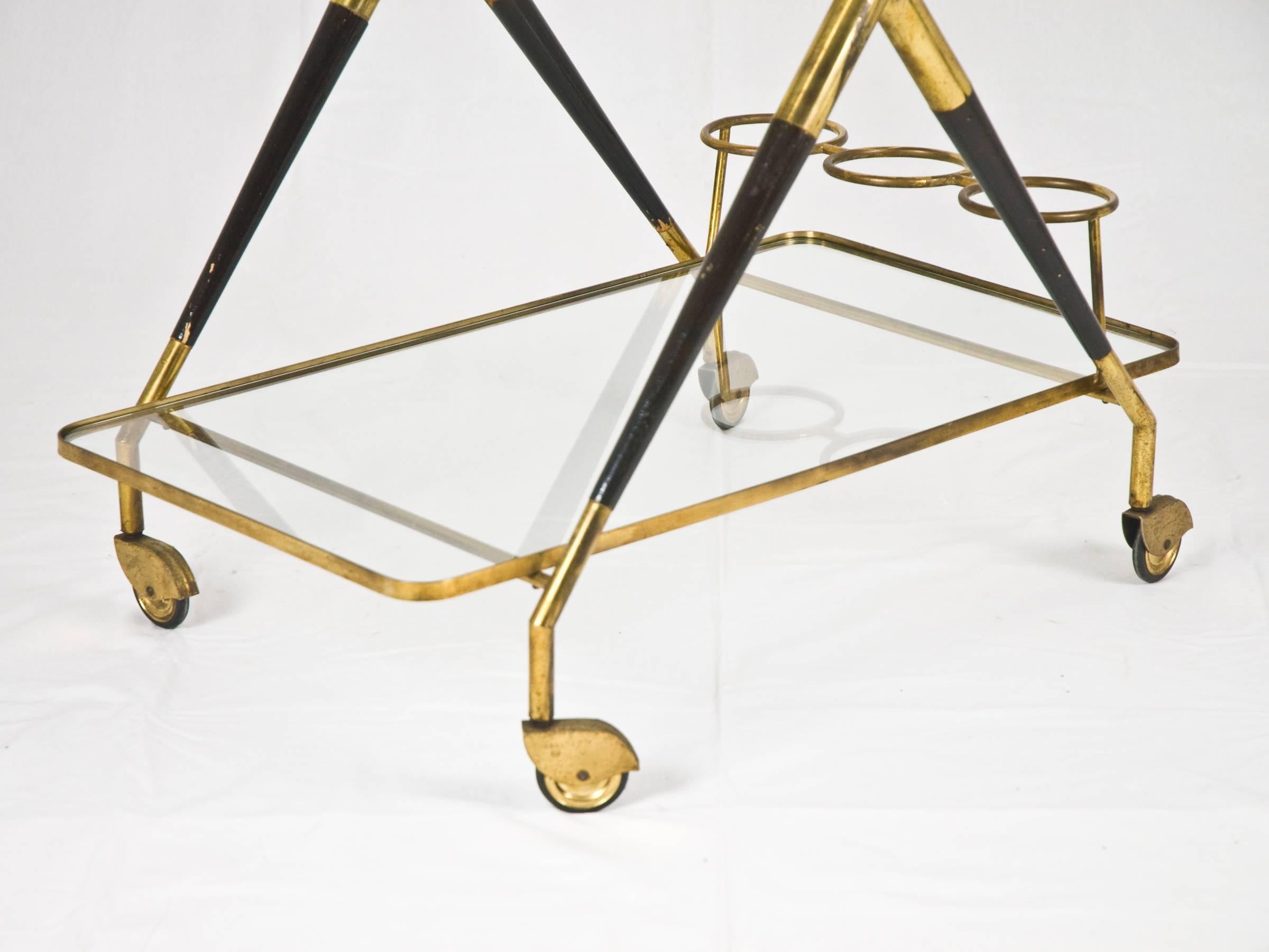 Wooden, Brass and Glass Italian Serving Bar Cart by Cesare Lacca, 1950s In Good Condition In Varese, Lombardia