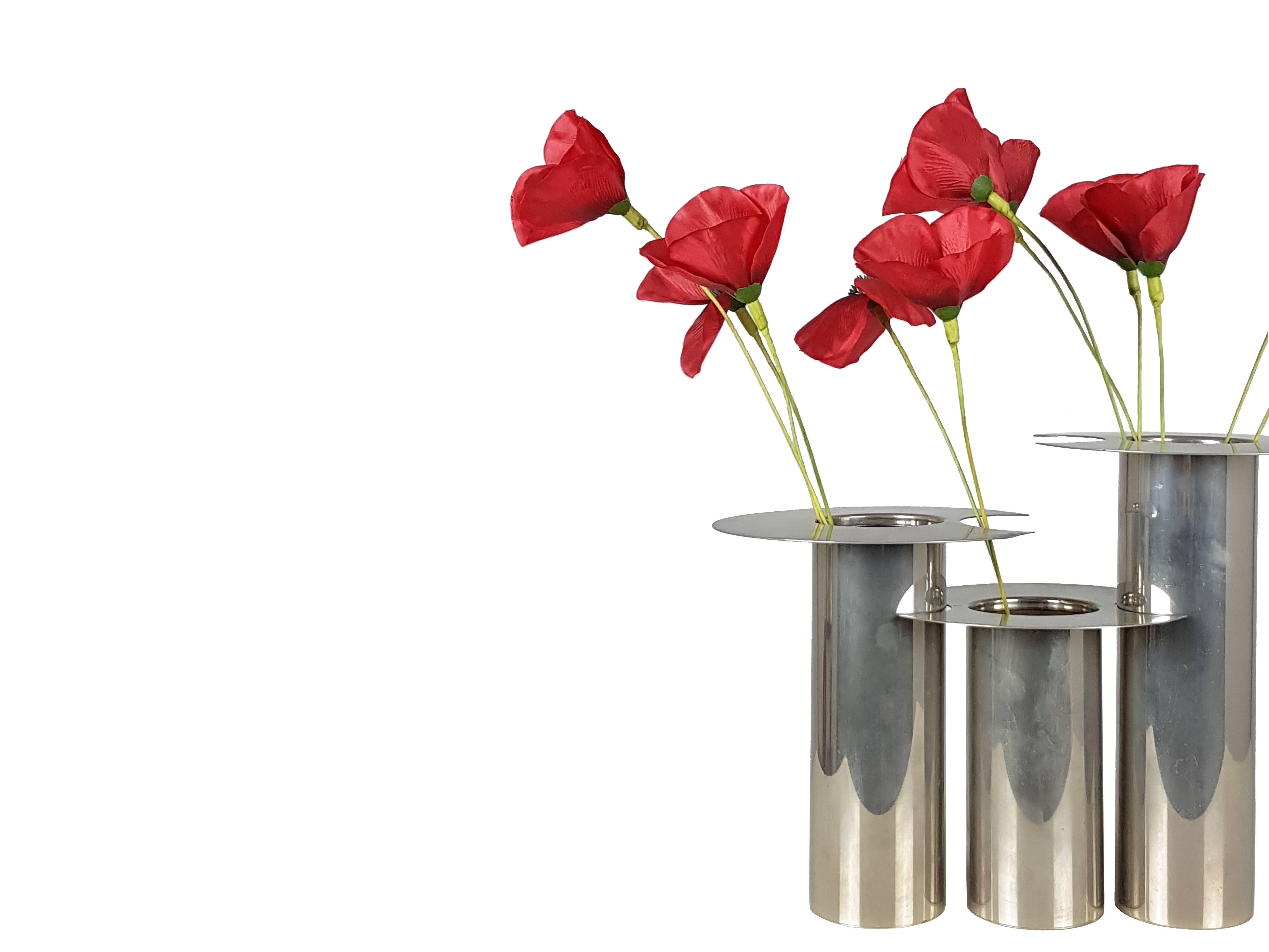 Italian Nickel-Plated Decorative 1970s Vases, Set of Three In Good Condition In Varese, Lombardia