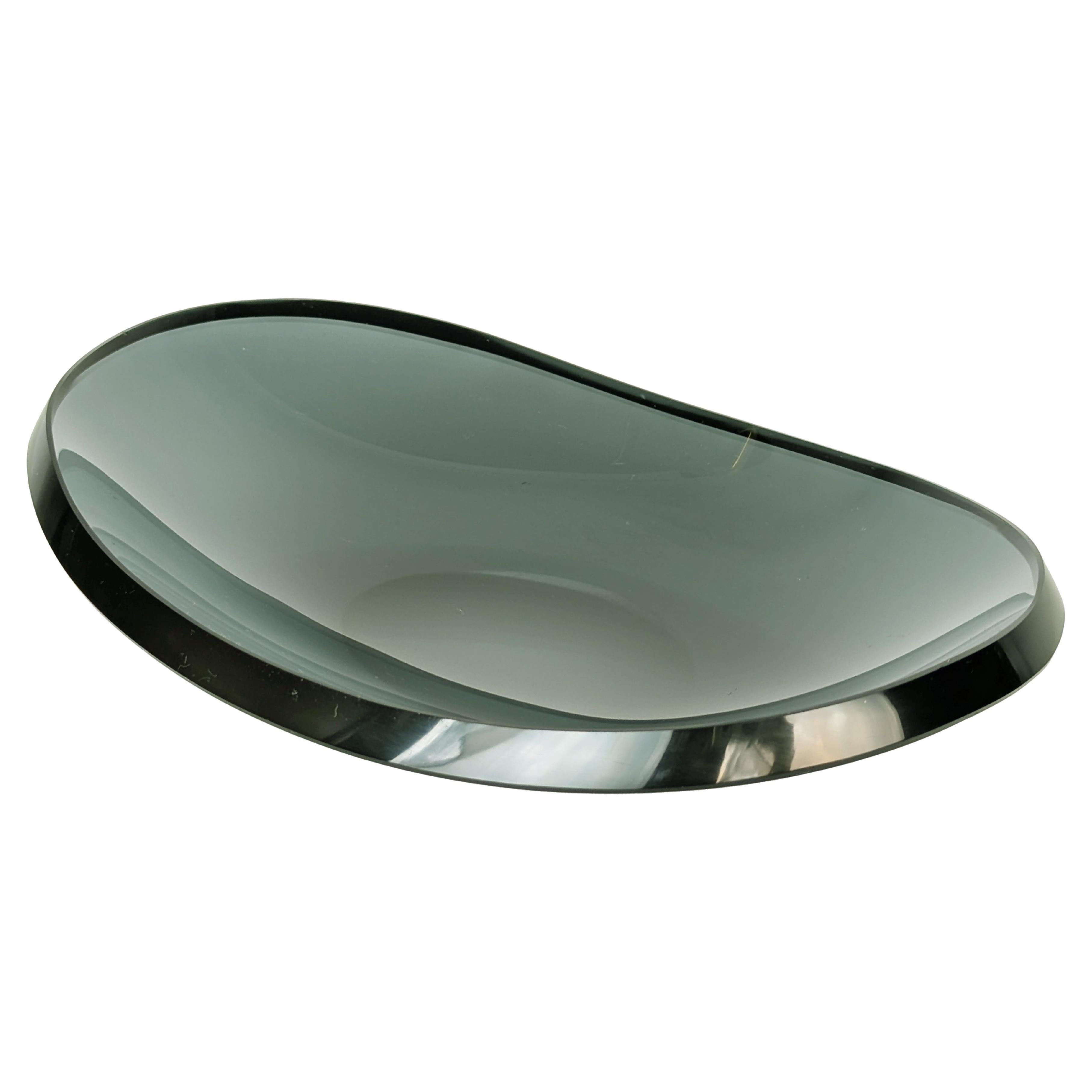 Schale aus geschliffenem Rauchglas von Fontana Arte, 1960er Jahre