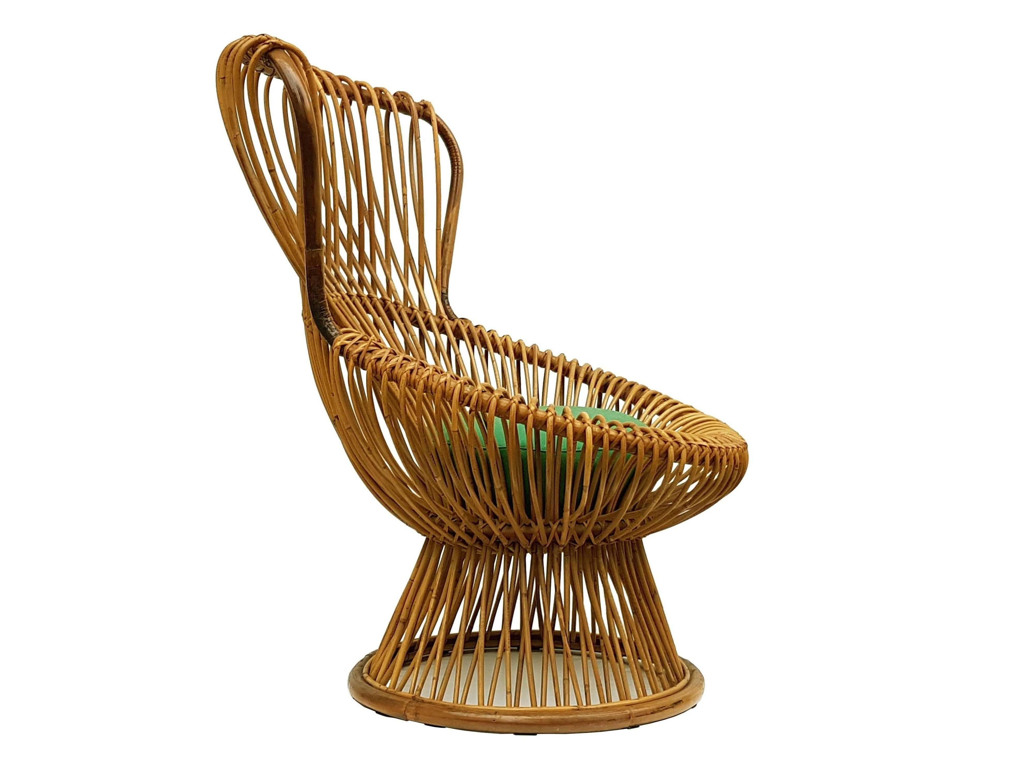 This wicker armchair, 