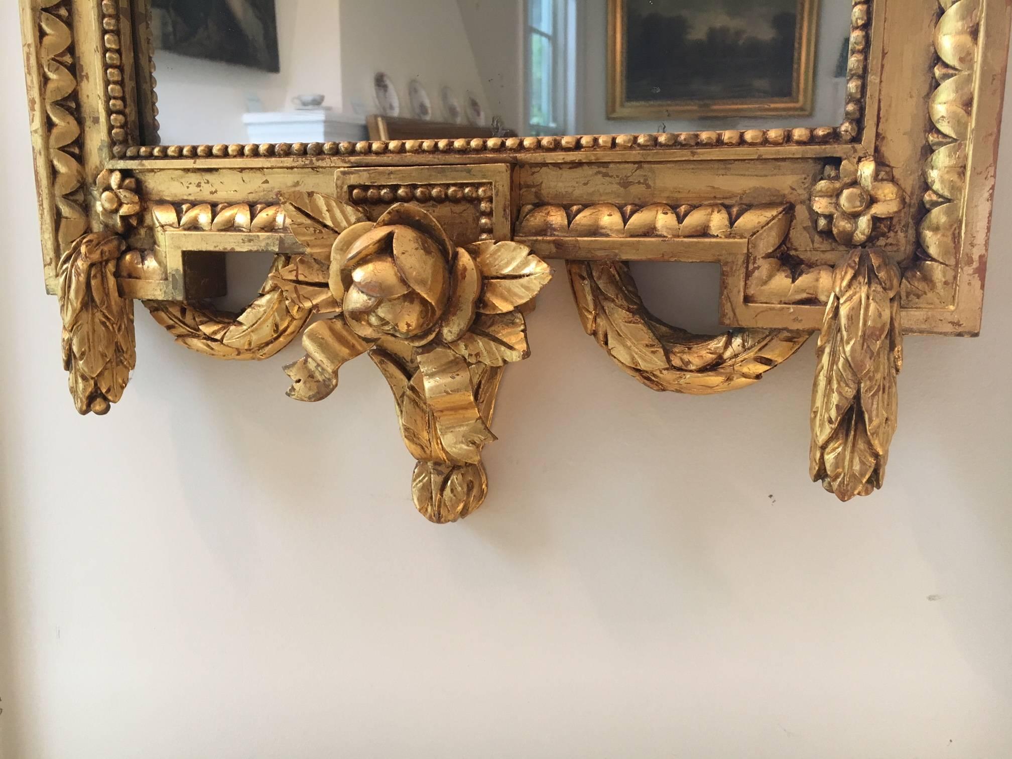 Swedish Gustavian Style Carved Giltwood Mirror For Sale 5