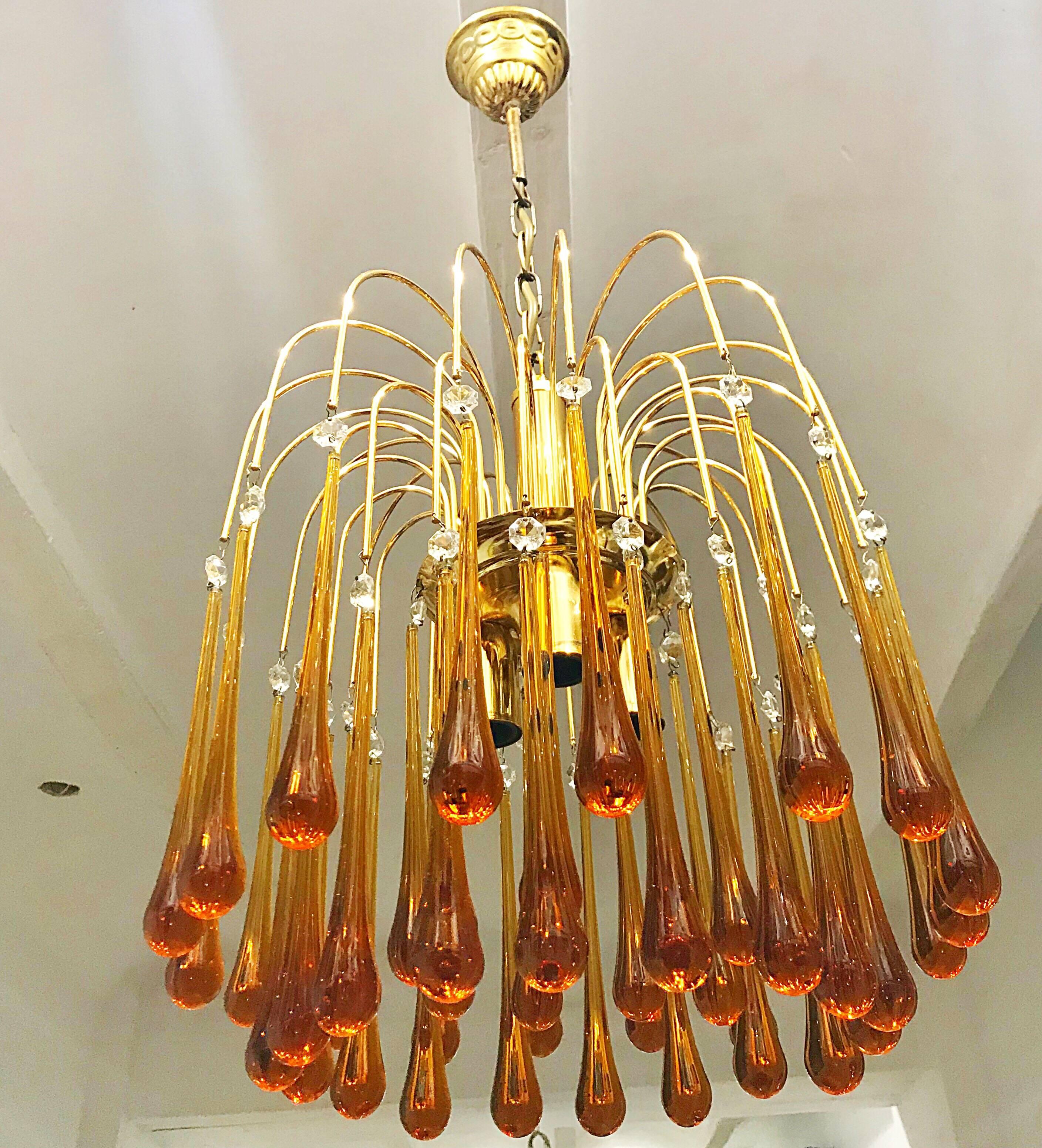 Paolo Venini chandelier murano Glass orange drops gold brass frame  , 1960 In Good Condition In Denia, ES