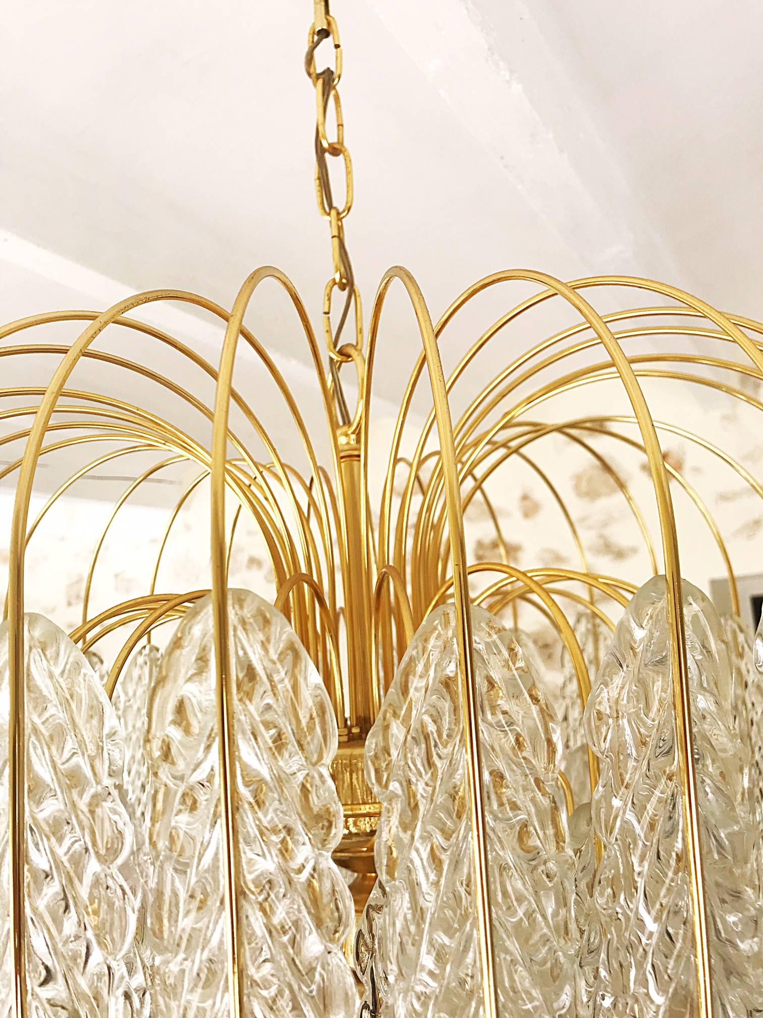1970 Glass Leaves 54 Pieces with Gold Frame chandelier In Excellent Condition In Denia, ES