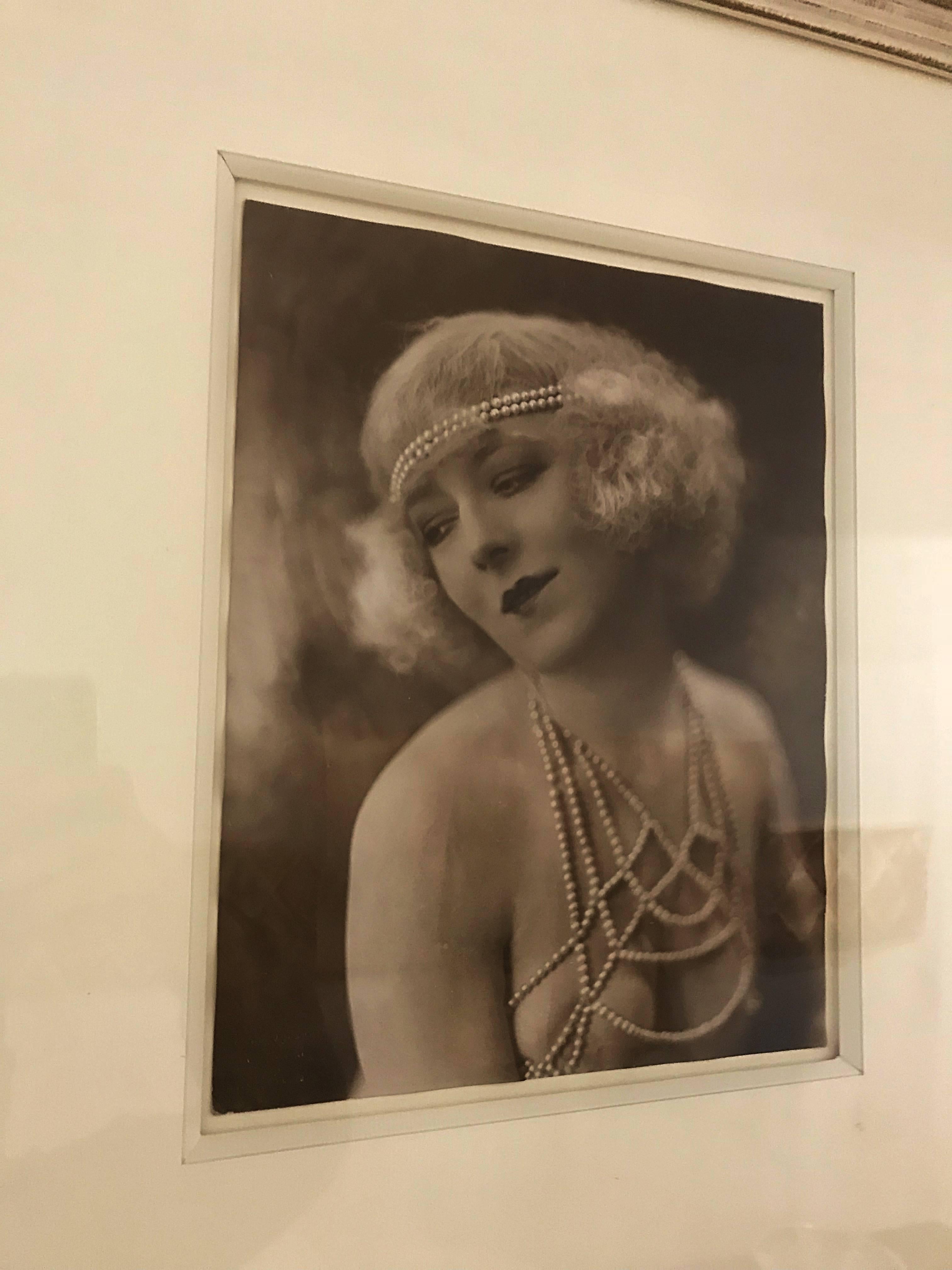 Ernst Schneider was one of the most acclaimed studio photographers of Berlin during the 1910s, 1920s and 1930s. Many celebrities from the theatre, the opera, the circus, and later the cinema came to his studio. Schneider also belonged to the