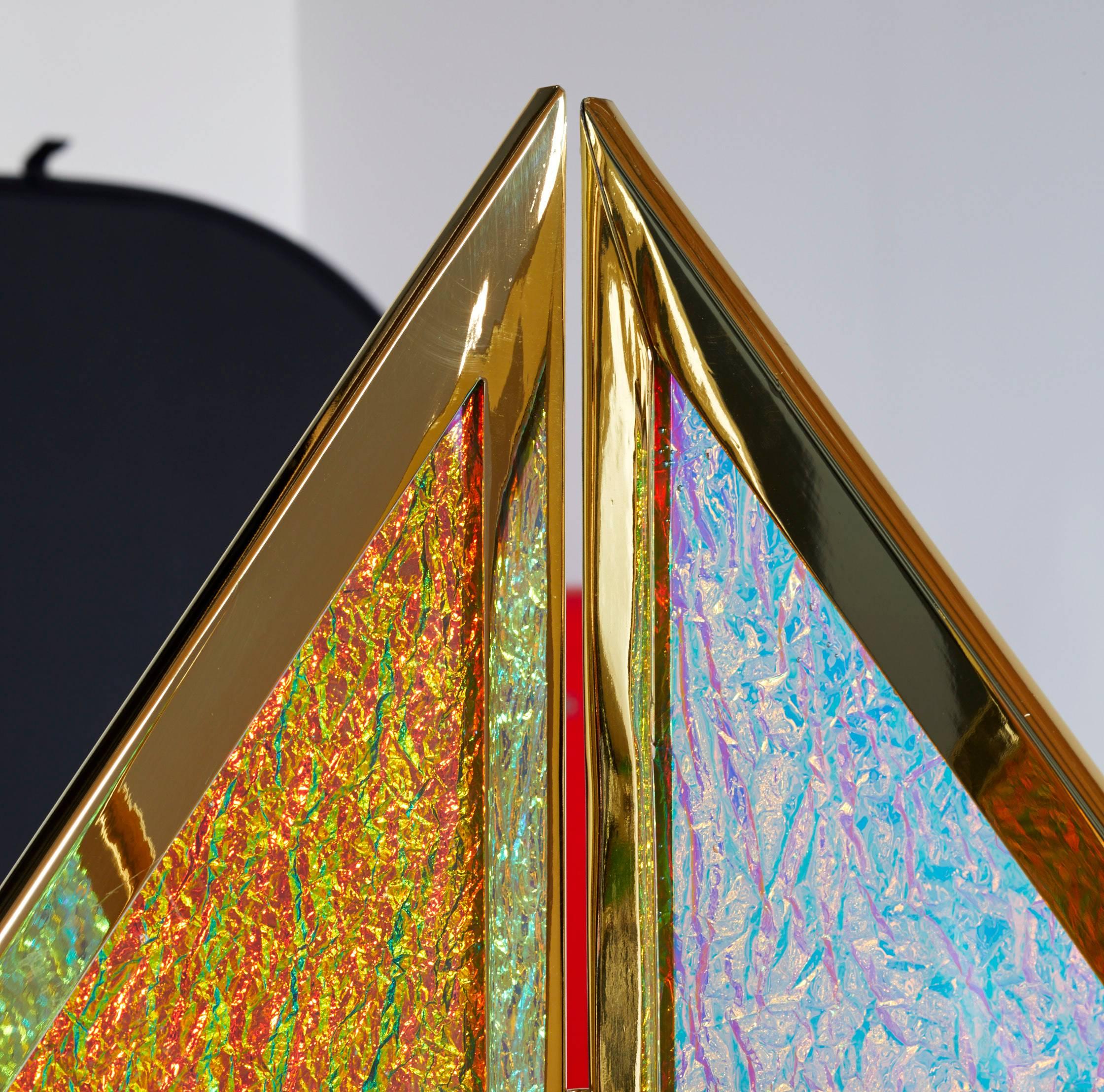 Polished Contemporary Brass Room Divider Made with Dichroic Glass For Sale