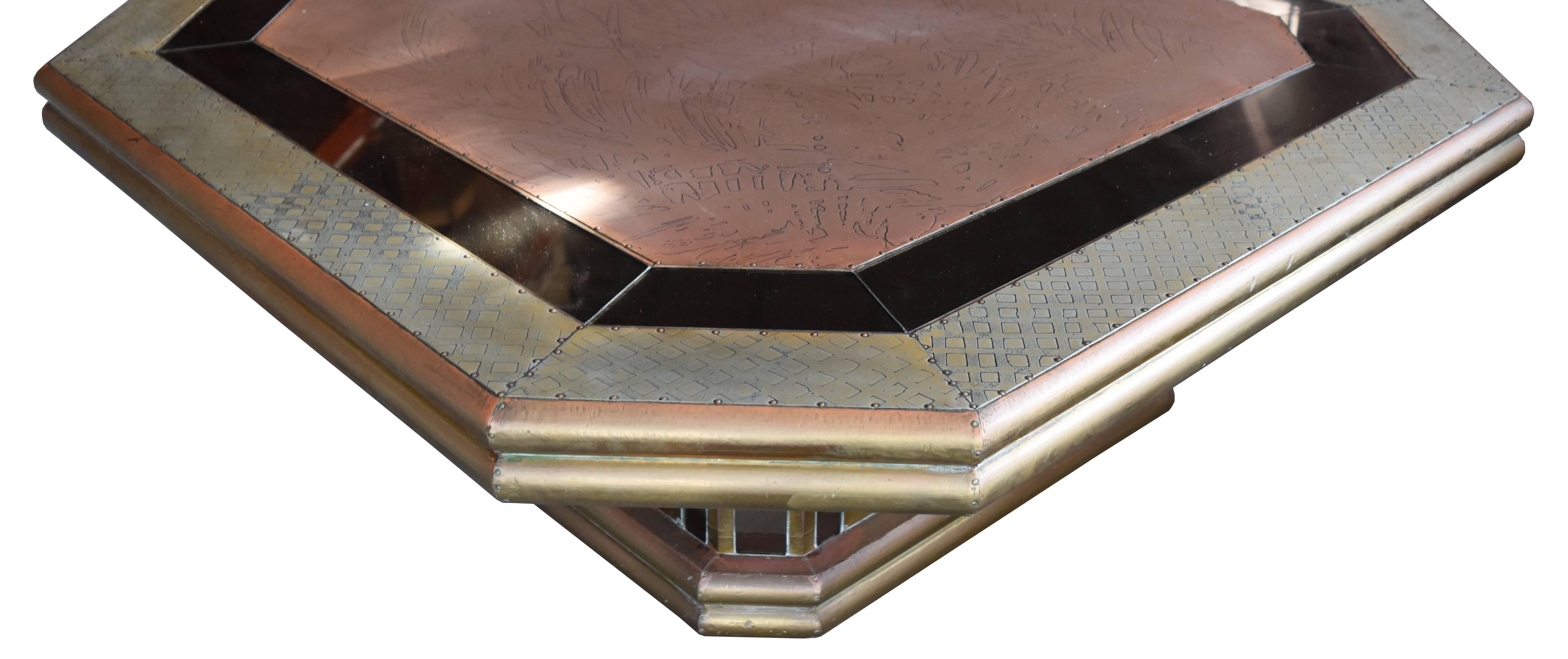 Spanish 1980s Rodolfo Dubarry's Signed Octagonal Coffee Table In Good Condition For Sale In Marbella, ES